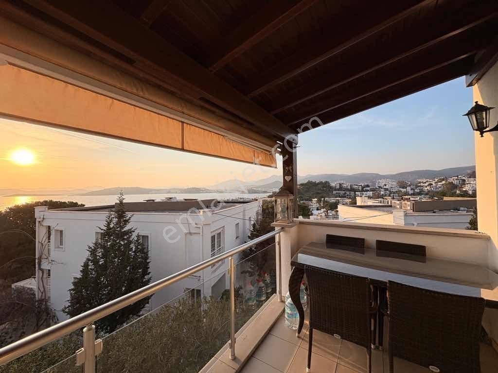 Bodrum Kumbahçede Denize 100 Metre Panoramik Manzaralı Daire - Görsel 18