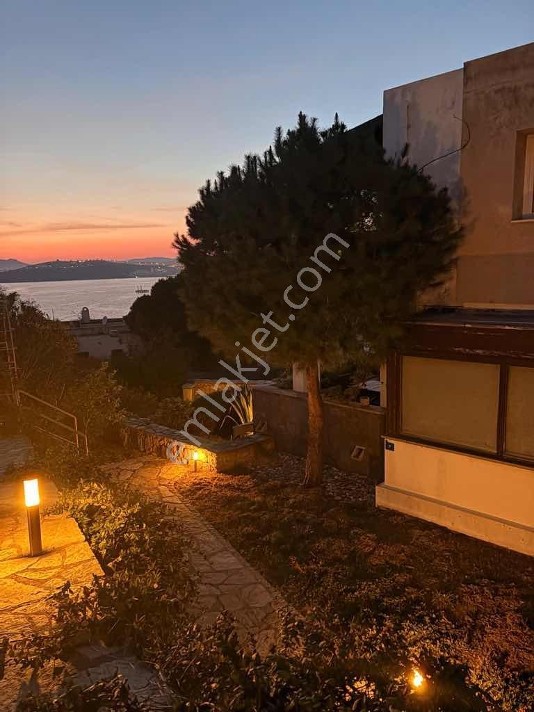 Bodrum Kumbahçede Denize 100 Metre Panoramik Manzaralı Daire - Görsel 17