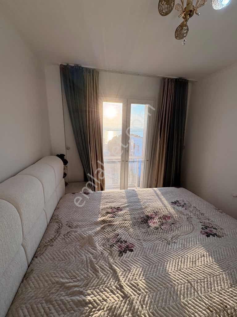 Bodrum Kumbahçede Denize 100 Metre Panoramik Manzaralı Daire - Görsel 13