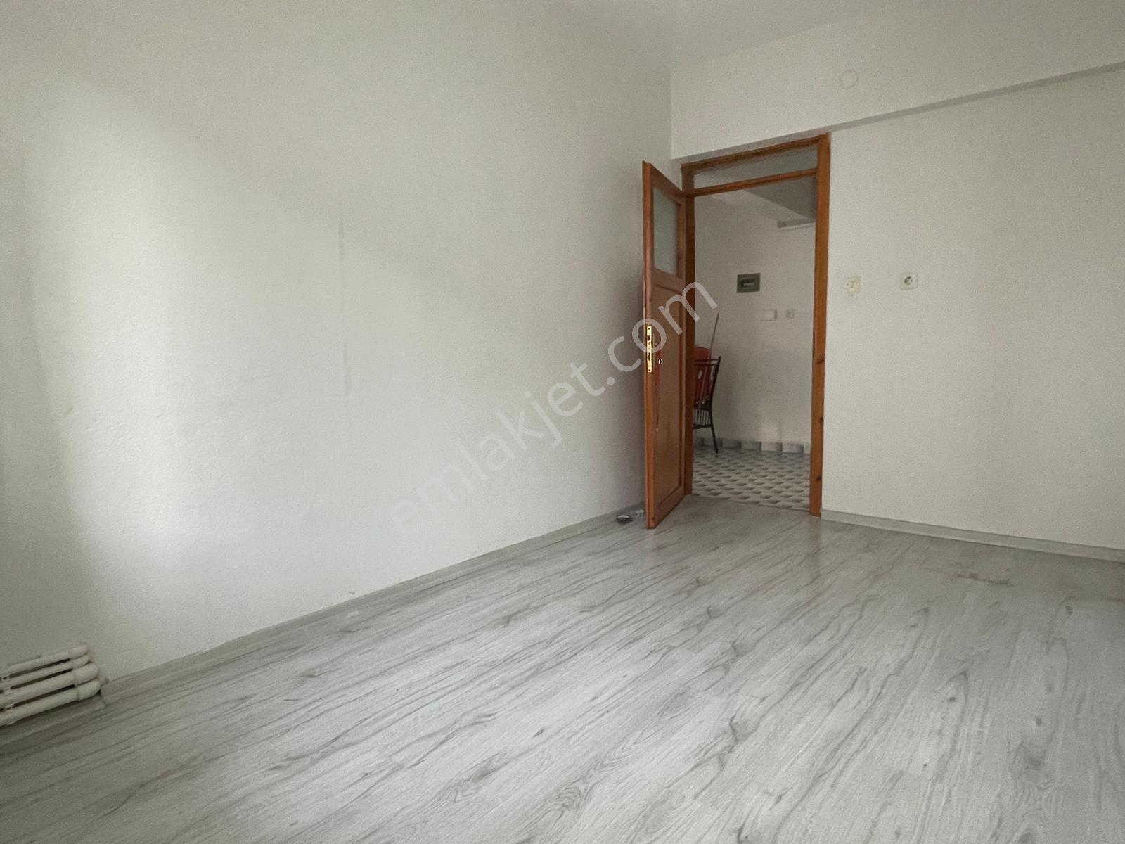 Binyapı'dan Kıbrıs Şehitlerde 3+1 Arakat Kiralık Daire - Görsel 17