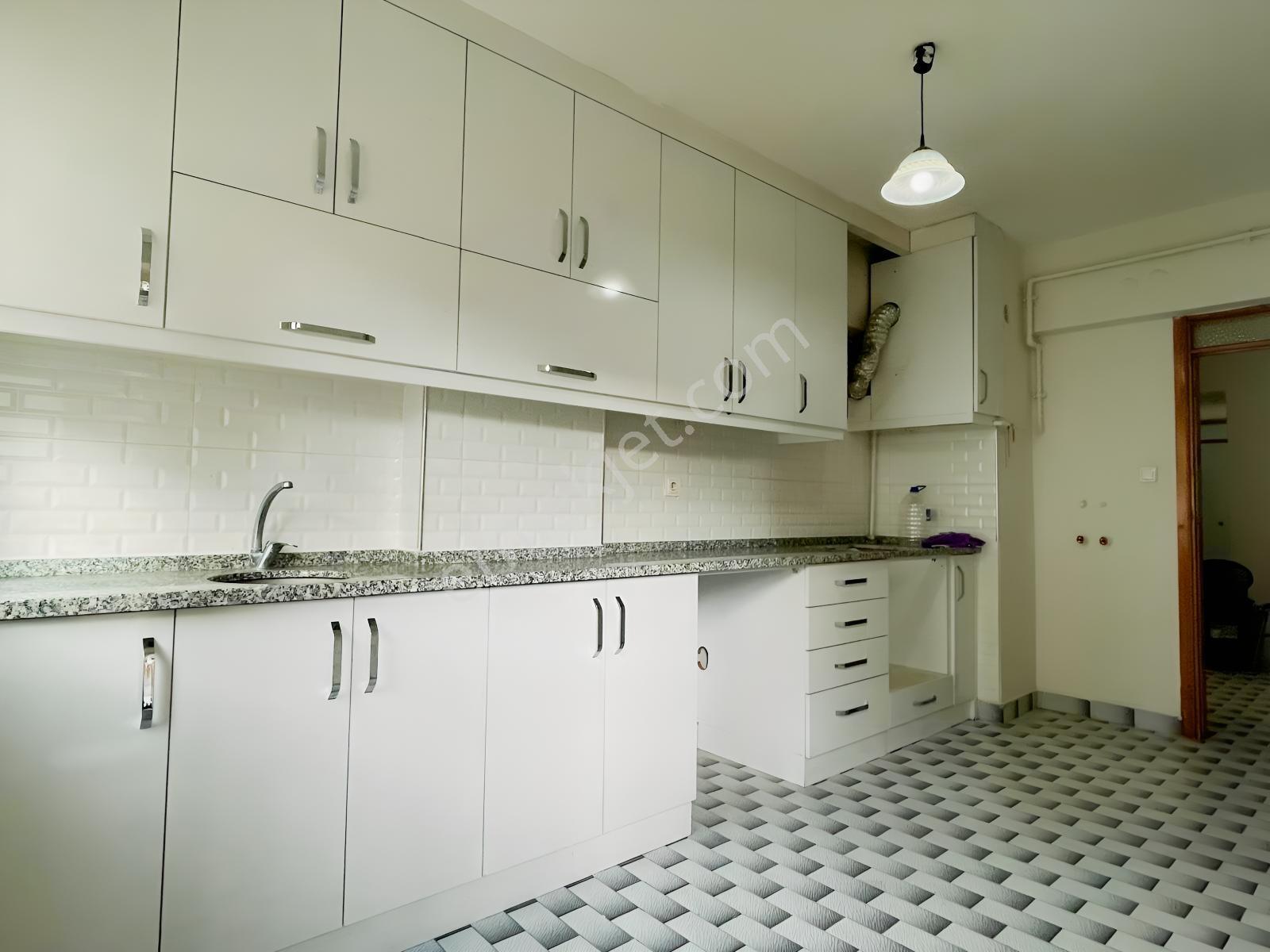 Binyapı'dan Kıbrıs Şehitlerde 3+1 Arakat Kiralık Daire - Görsel 15