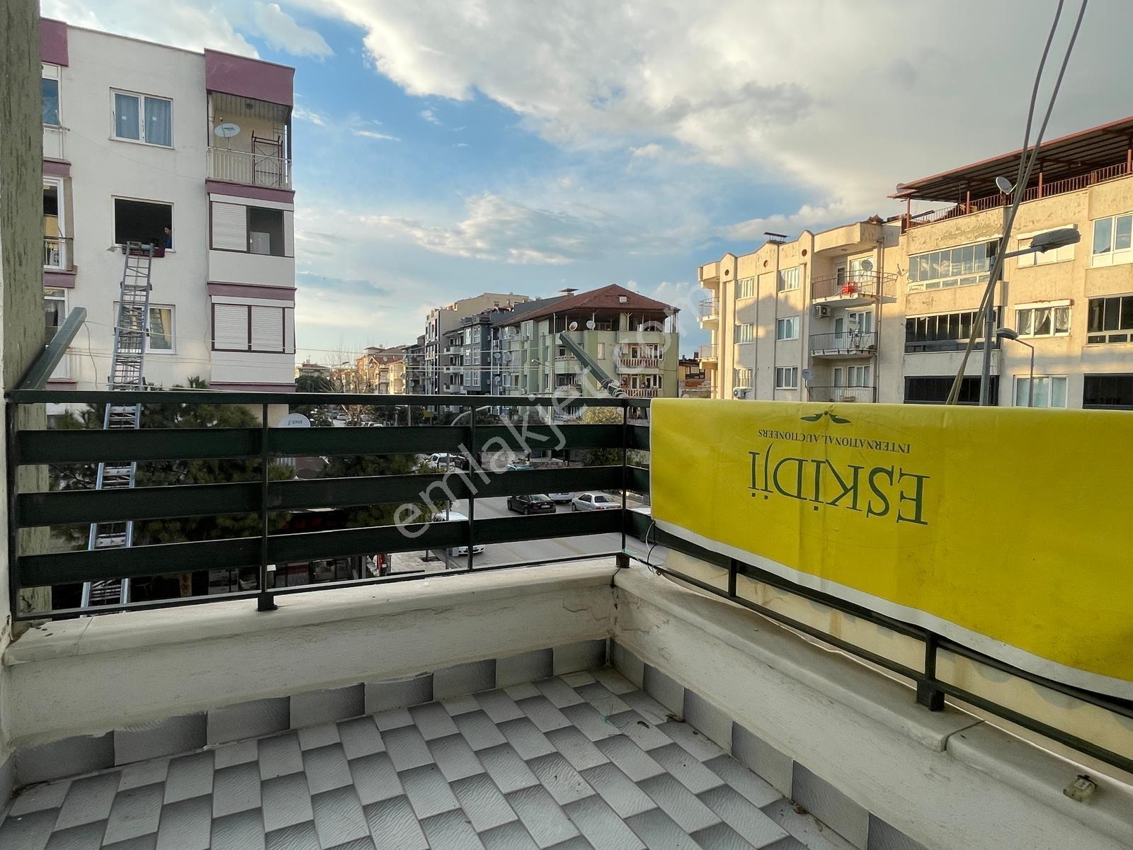 Binyapı'dan Kıbrıs Şehitlerde 3+1 Arakat Kiralık Daire - Görsel 24