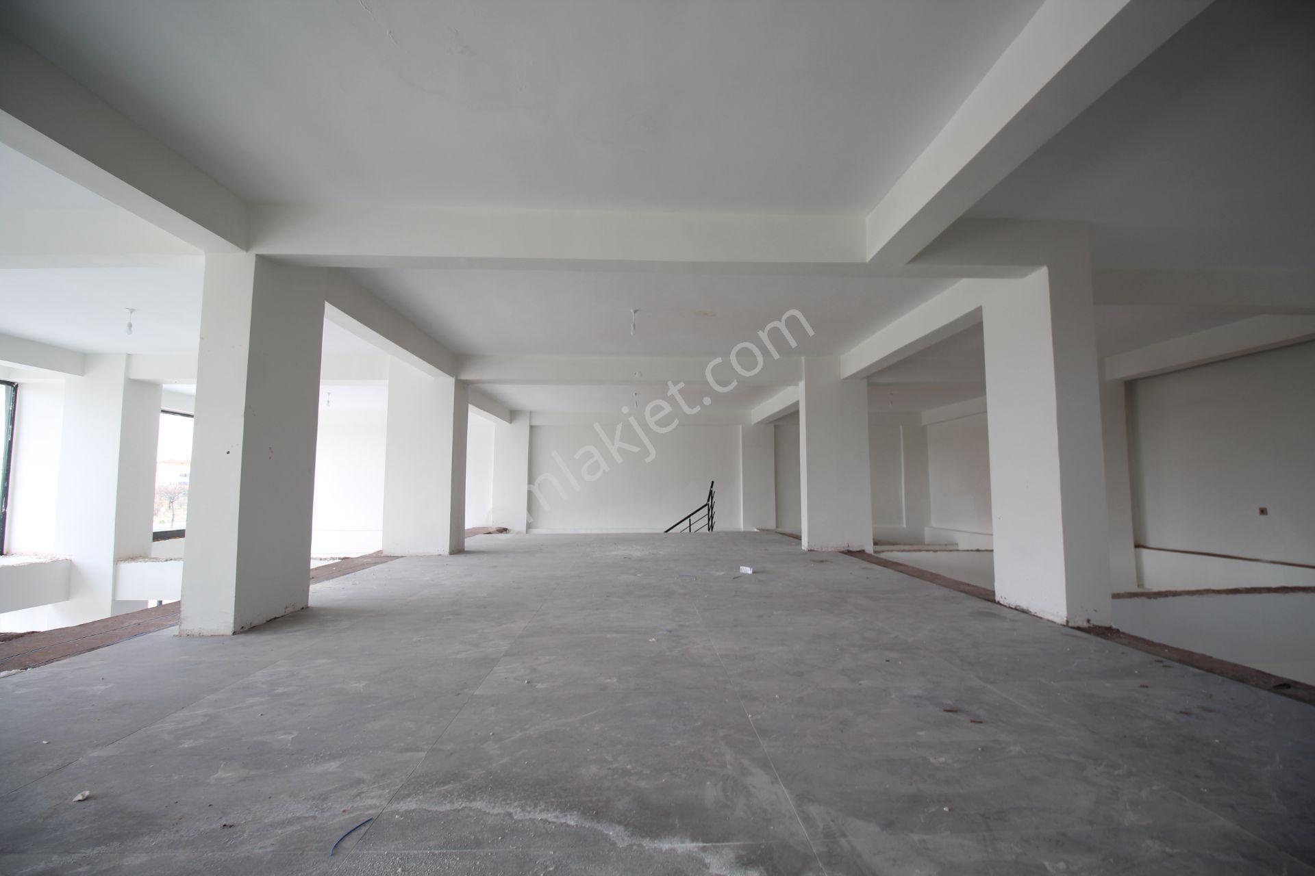 Aksaray Küçük Bölcekde Neşehir Yolunda Kiralık Dükkan - Görsel 12