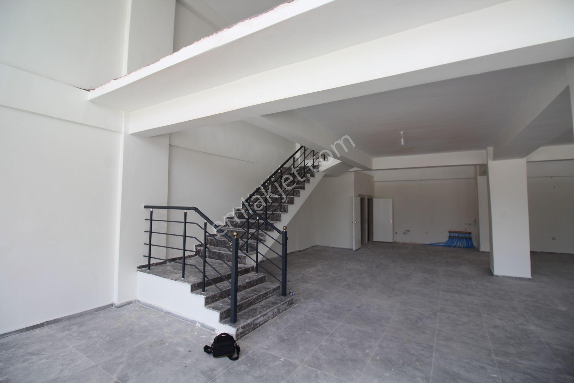 Aksaray Küçük Bölcekde Neşehir Yolunda Kiralık Dükkan - Görsel 18