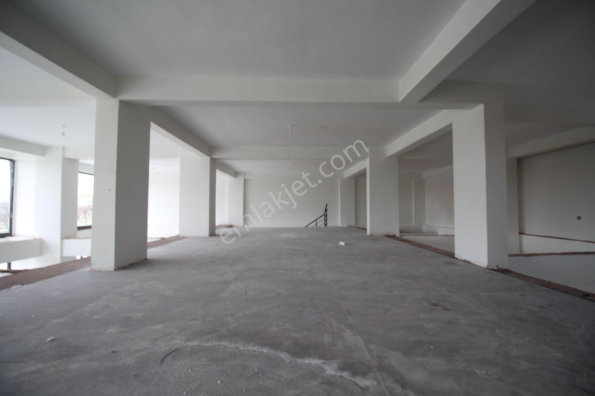 Aksaray Küçük Bölcekde Neşehir Yolunda Kiralık Dükkan - Görsel 11