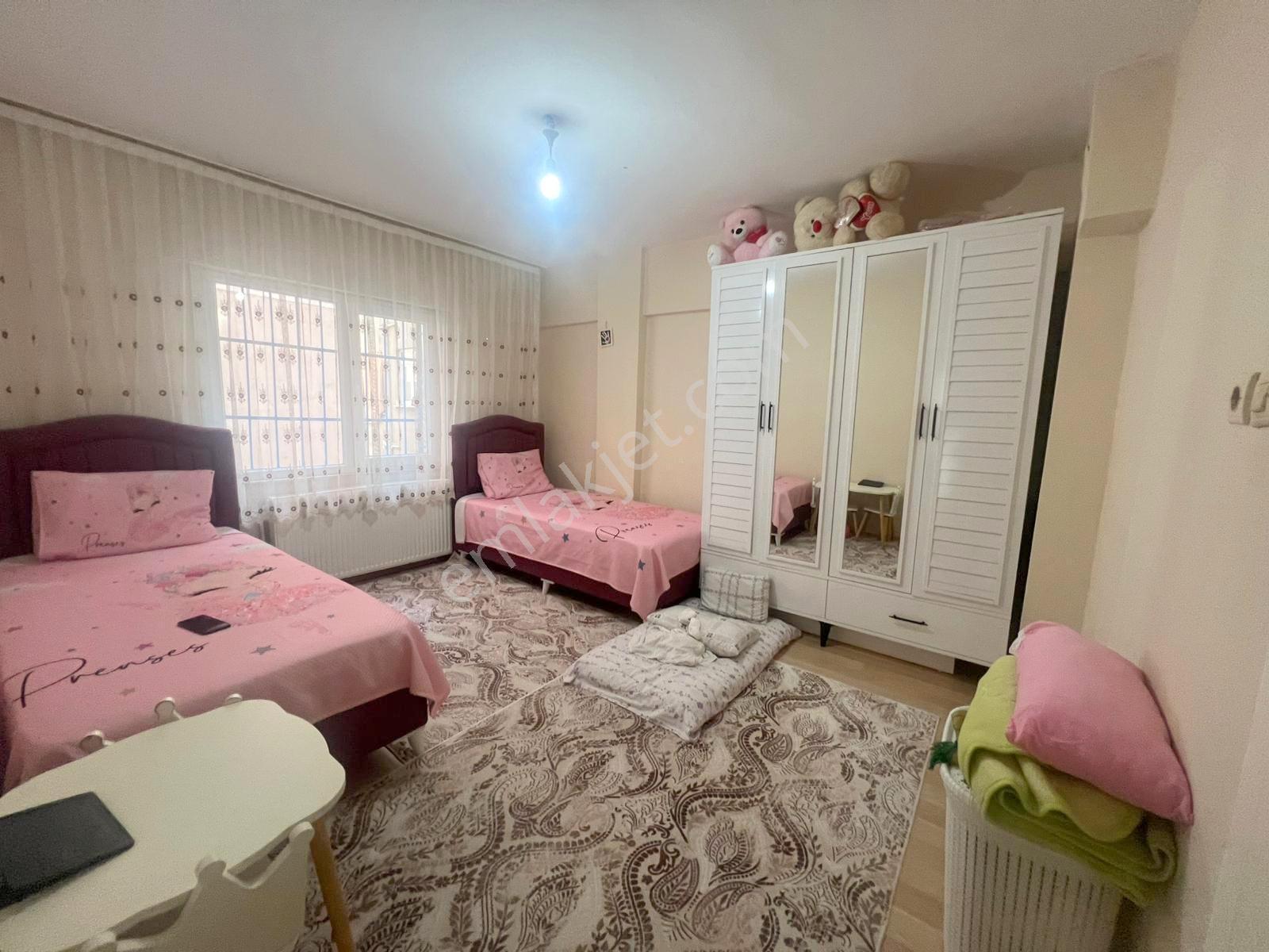 İsa Gayrimenkulden Mevlana Cami Yakını 80 M2 Hisseli 2.kat Daire - Görsel 14