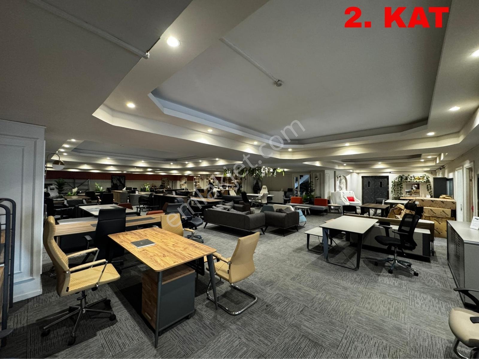 Piazza Avm Arkası Komple Satılık 5 Katlı 3000m2! / Remax Gökhan - Görsel 3