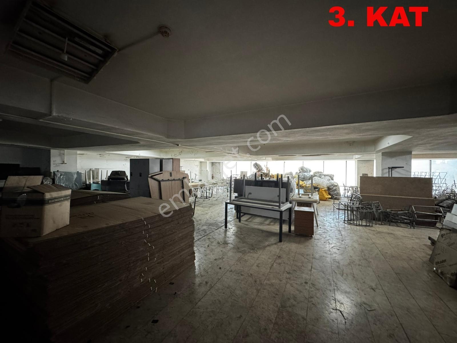 Piazza Avm Arkası Komple Satılık 5 Katlı 3000m2! / Remax Gökhan - Görsel 22