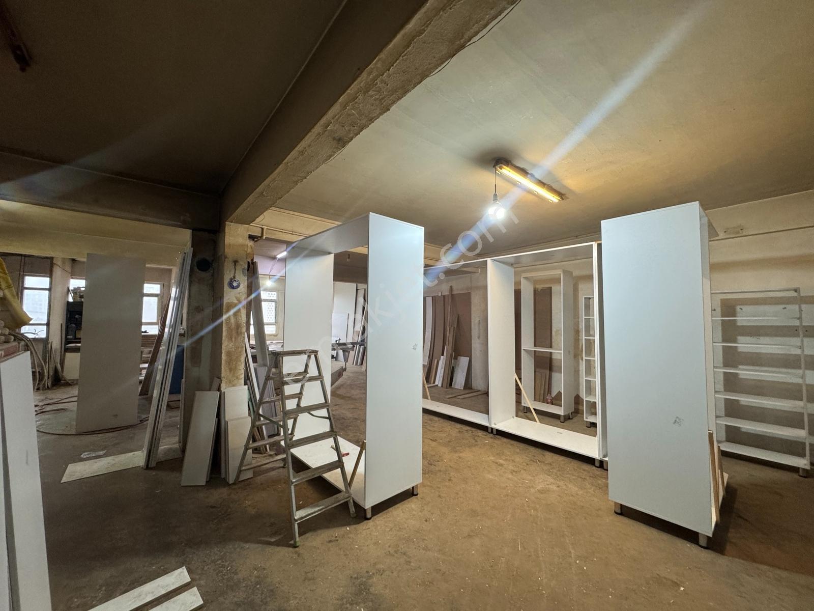 Eski Sanayi Sitesinde 5 Katlı Komple Satılık Bina / Remax Gökhan - Görsel 22