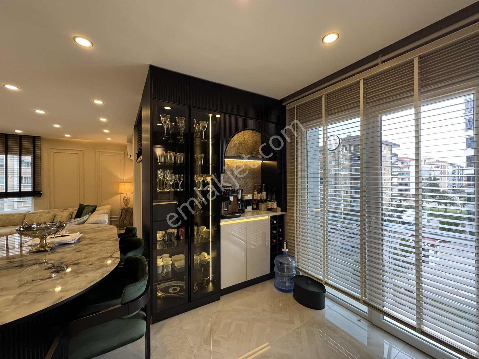 İhtişam Ve Lüx Bu Dairede Yeniden Yorumlandı ! / Remax Gökhan - Görsel 2