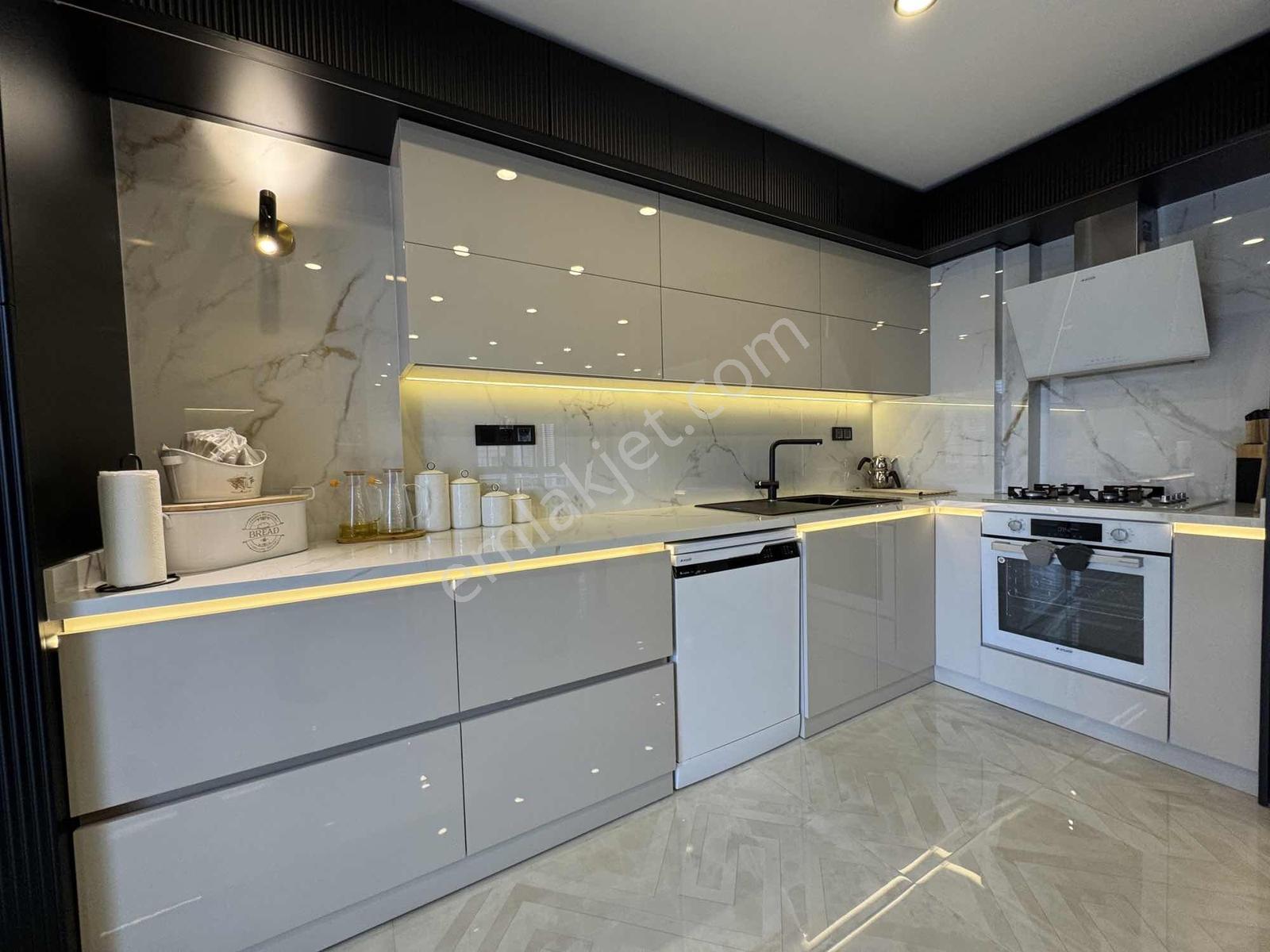 İhtişam Ve Lüx Bu Dairede Yeniden Yorumlandı ! / Remax Gökhan - Görsel 32