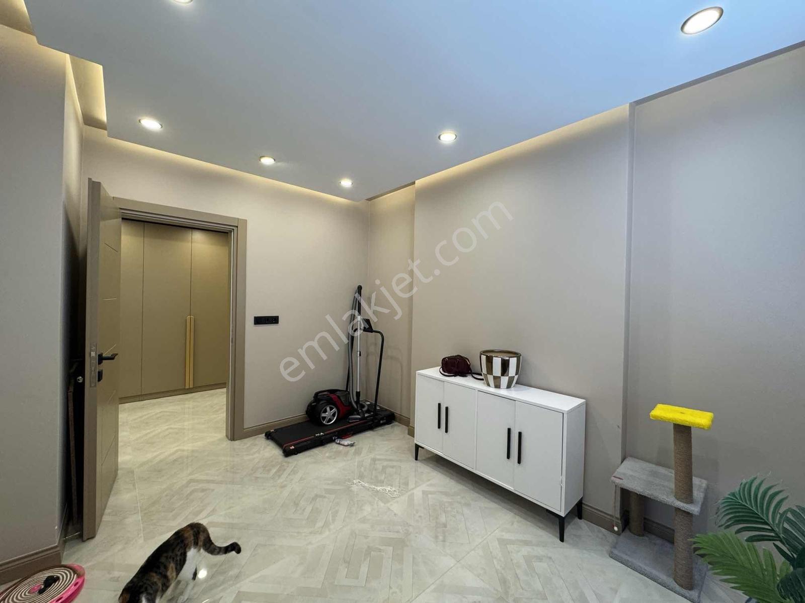 İhtişam Ve Lüx Bu Dairede Yeniden Yorumlandı ! / Remax Gökhan - Görsel 10