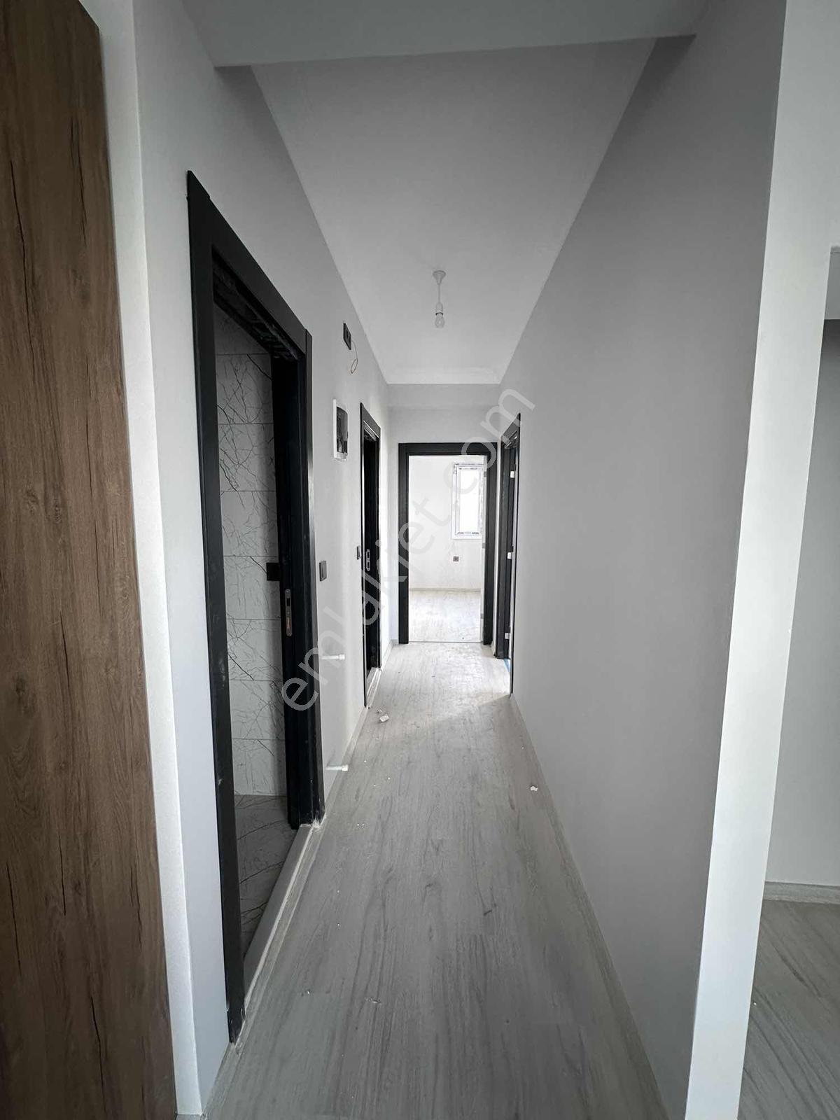 Çarkıparede Bulvar Üzeri 2+1 Sıfır Kiralık Daire - Görsel 3
