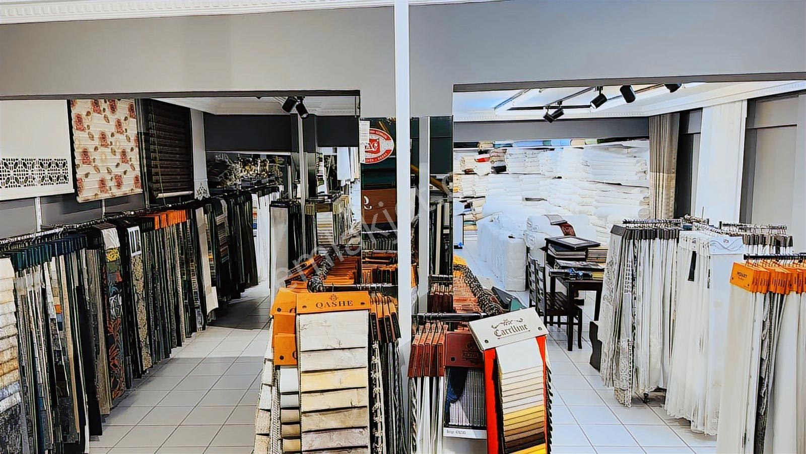 Remax Parla'dan Geniş Alana Sahip Ticari Satılık Dükkan ! - Görsel 11