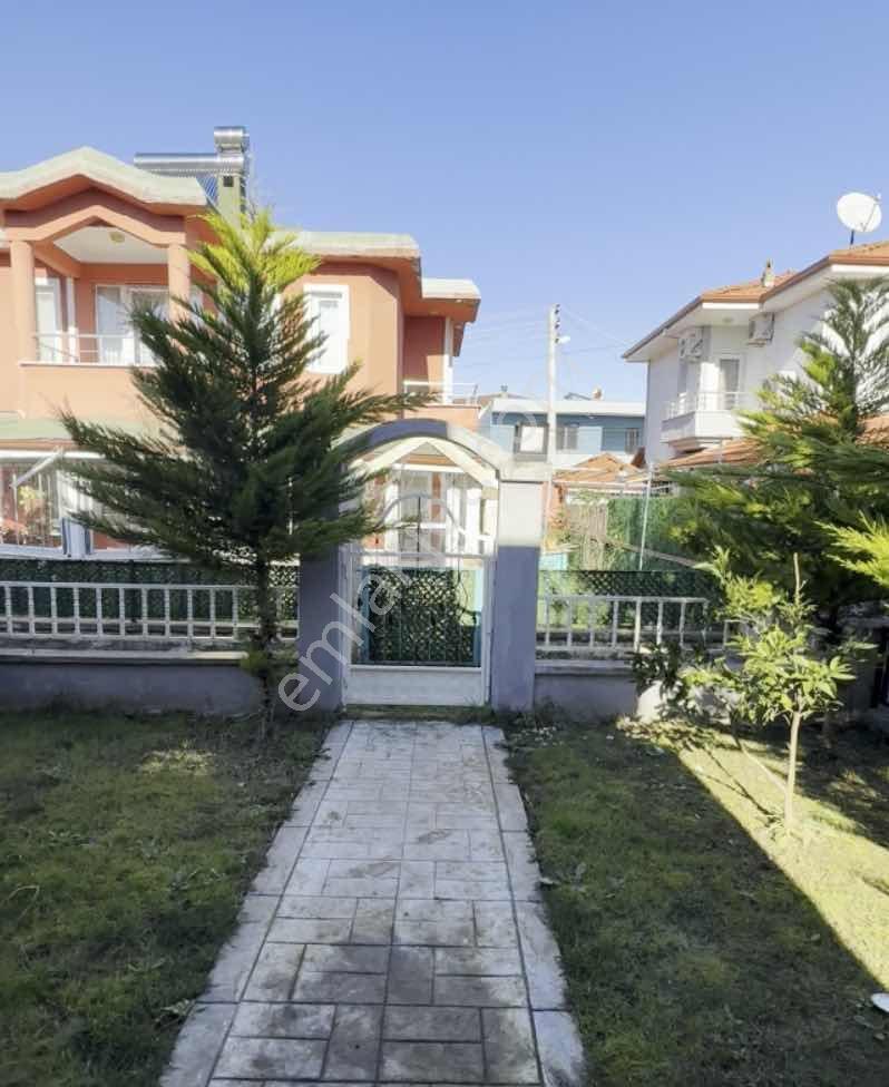 Remax Saraç'tan Engiz Sahile Yürüme Mesafeli Müstakil Villa ! - Görsel 5