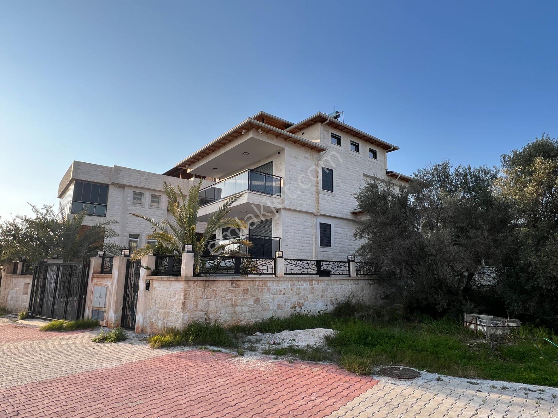 Antalya Demre Kumdağı'nda Deniz Manzaralı Müstakil Havuzlu Lüks Villa - Görsel 33