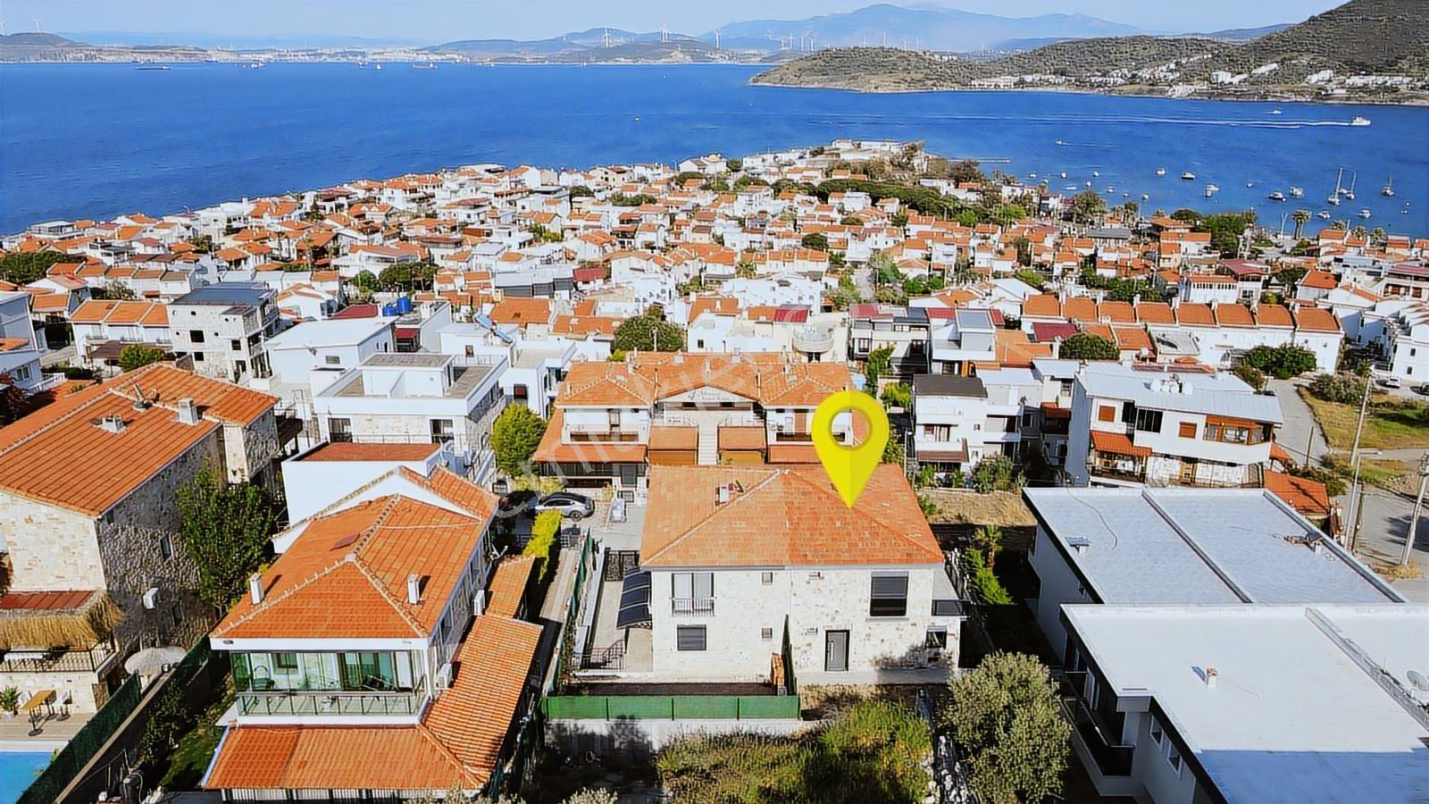 Yeni Foça Burnucunda Deniz Manzaralı, Tripleks Villa! - Görsel 28