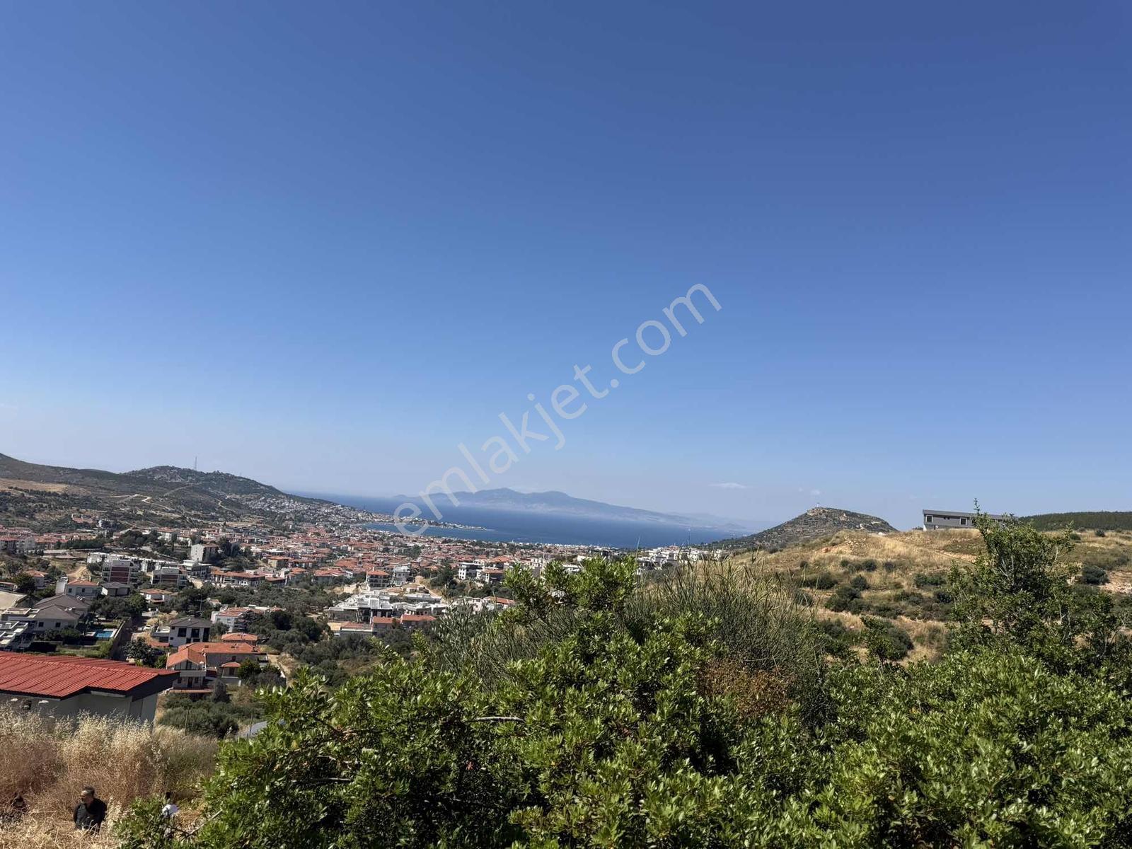 Foçanın Gelişen Huzurlu Lokasyonunda Villa İmarlı Arsa - Görsel 3