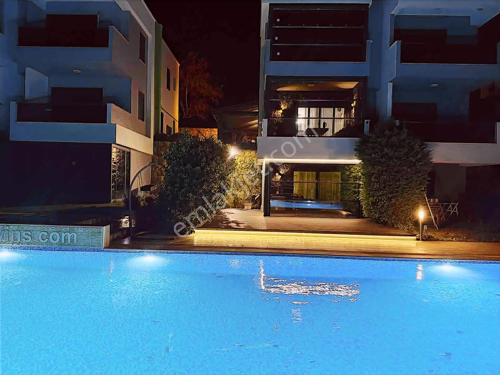 Havuz Cepheli 3+1 Ultra Lüks Triplex |konsept Yaşam Yeni Foça - Görsel 15