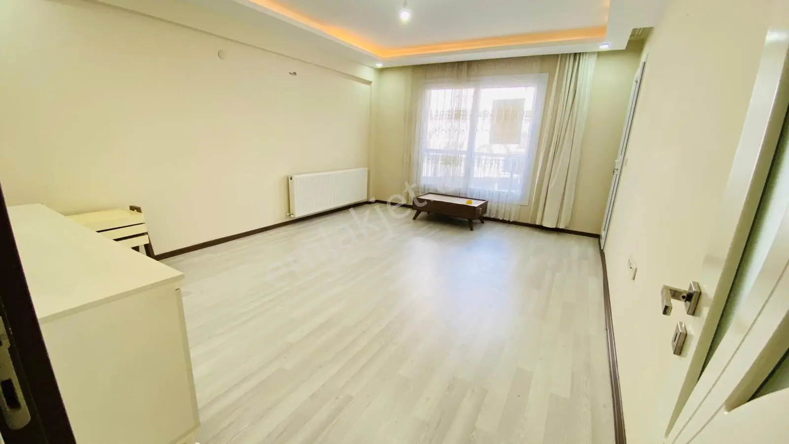 Acill Buca Ufuk Mah.de Y.kemer Meydan Yakını 3+1 120m2 Ayrı Mutfak Yeni Binada Satılık Daire - Görsel 3