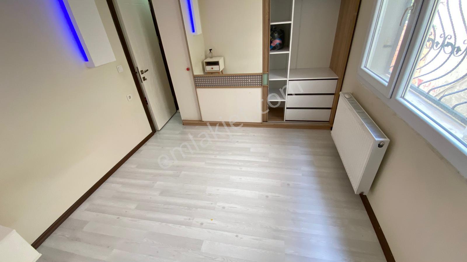 Acill Buca Ufuk Mah.de Y.kemer Meydan Yakını 3+1 120m2 Ayrı Mutfak Yeni Binada Satılık Daire - Görsel 9
