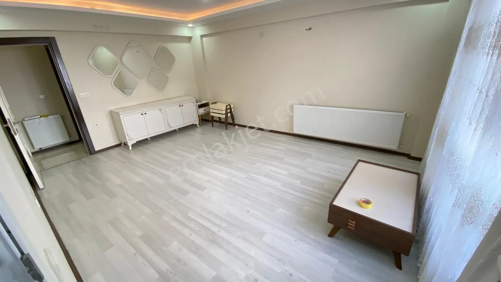 Acill Buca Ufuk Mah.de Y.kemer Meydan Yakını 3+1 120m2 Ayrı Mutfak Yeni Binada Satılık Daire - Görsel 2