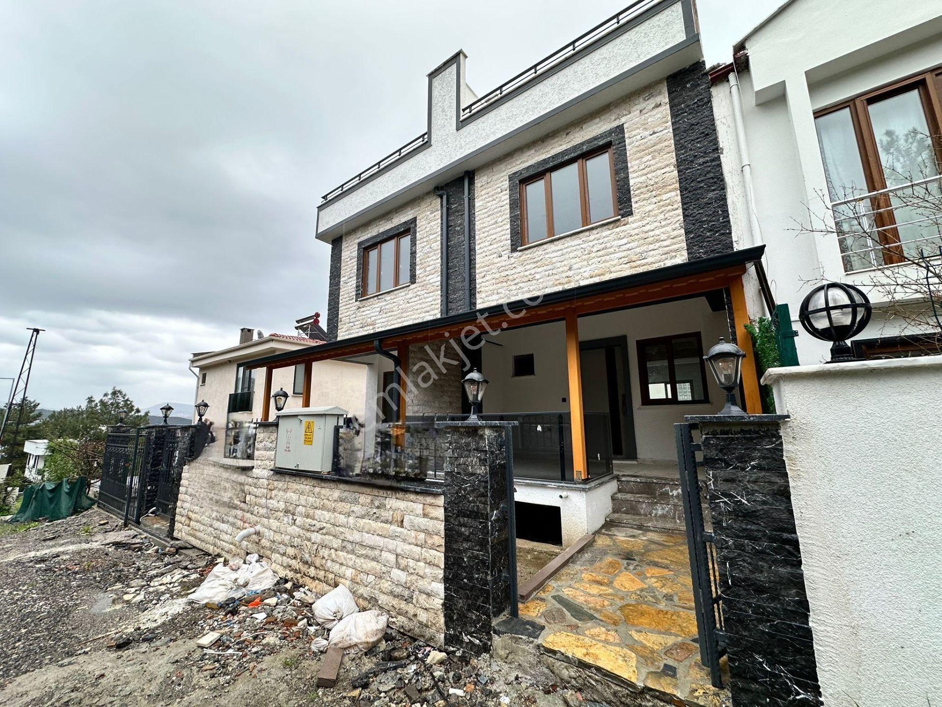 Mera Emlaktan Güre'de Kazdağların Eteklerinde 3+1 Eşsiz Villa - Görsel 4