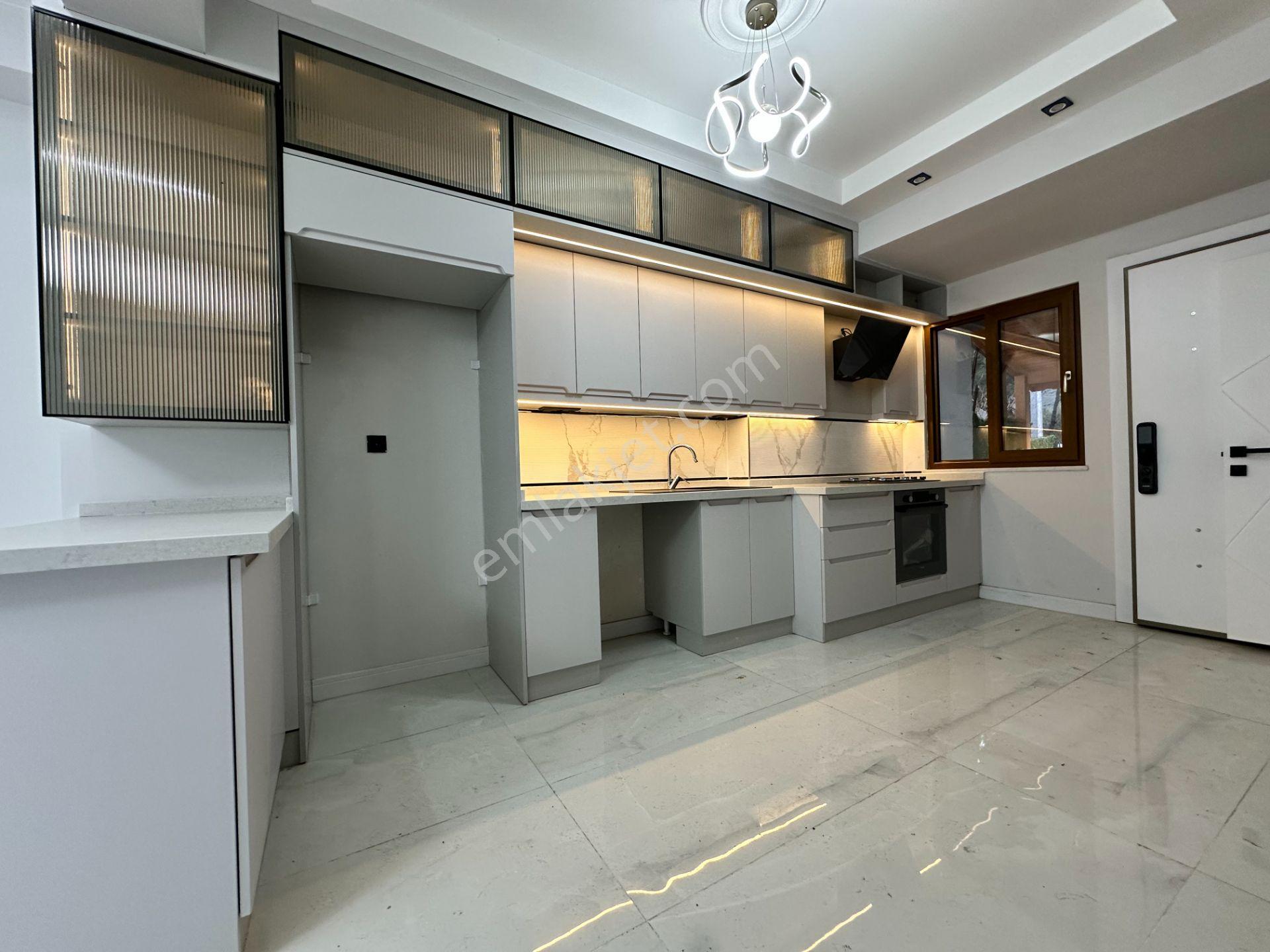 Mera Emlaktan Güre'de Kazdağların Eteklerinde 3+1 Eşsiz Villa - Görsel 16