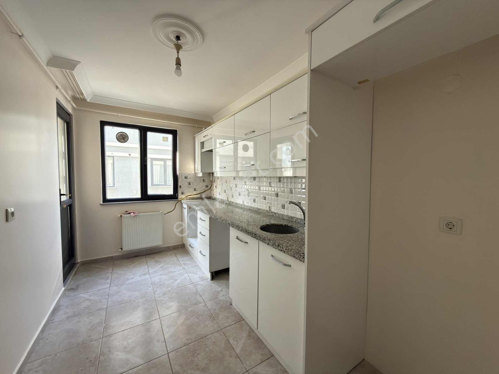 Darıca Marmaray Durağına Cephe 2+1 Asansörlü 95m² Daire - Görsel 30