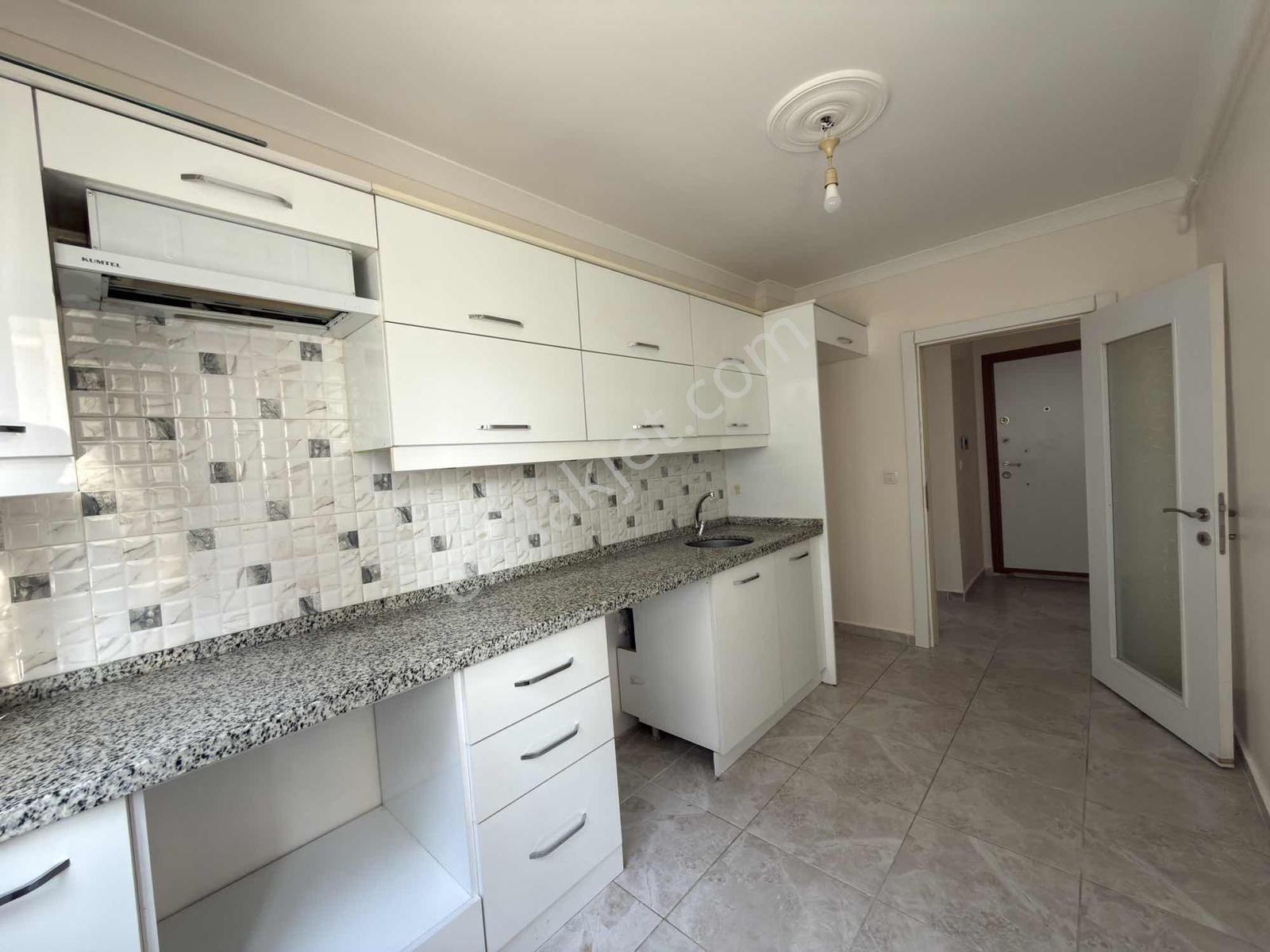 Darıca Marmaray Durağına Cephe 2+1 Asansörlü 95m² Daire - Görsel 17