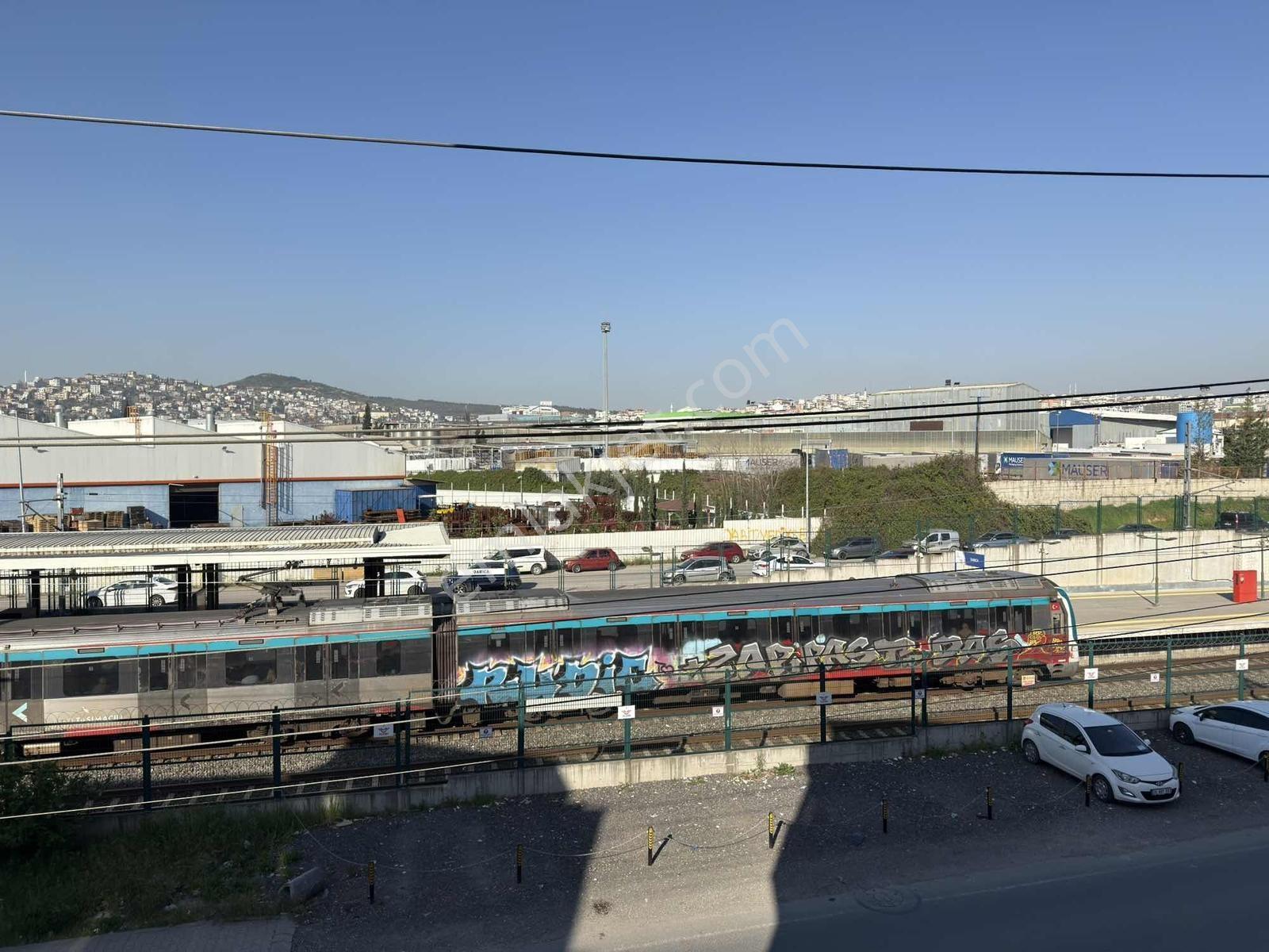 Darıca Marmaray Durağına Cephe 2+1 Asansörlü 95m² Daire - Görsel 13