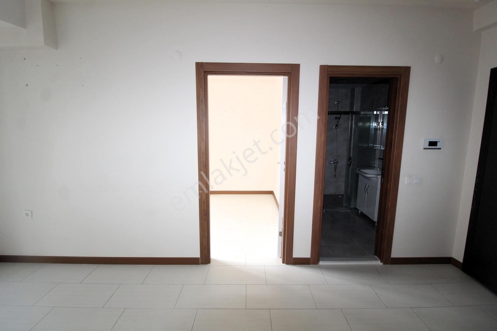 Savaştepe Cad.yakını Ara Kat Asansörlü 1+1 Kiralık Daire - Görsel 13