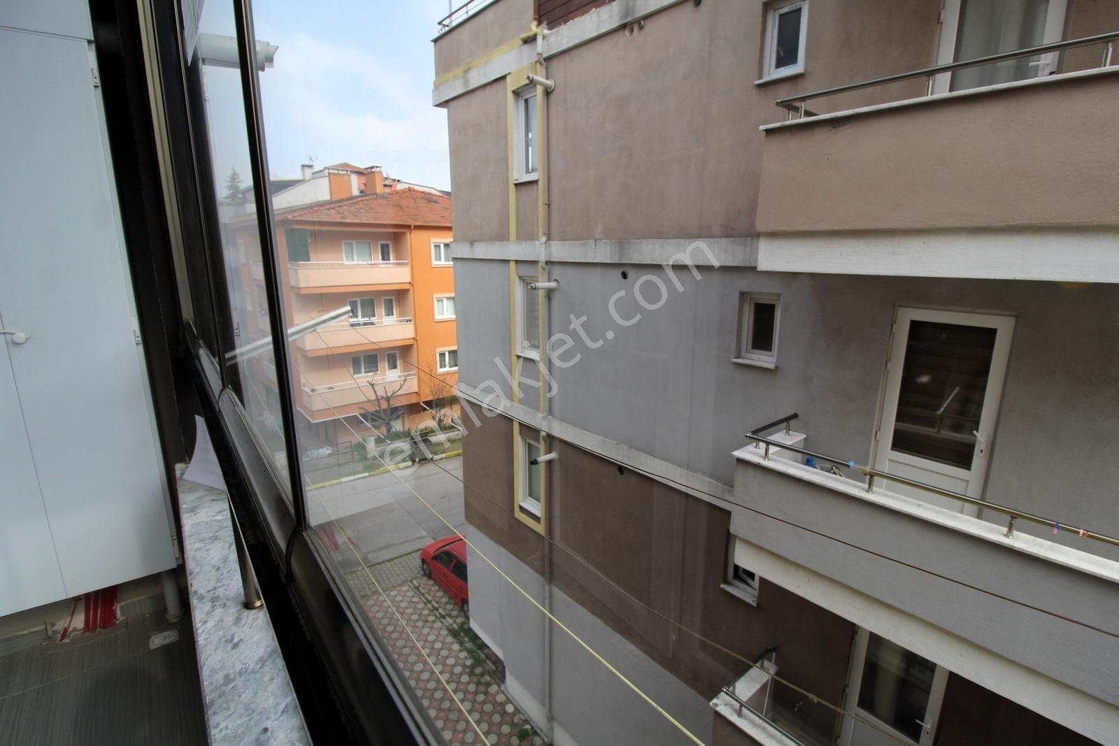 Savaştepe Cad.yakını Ara Kat Asansörlü 1+1 Kiralık Daire - Görsel 24