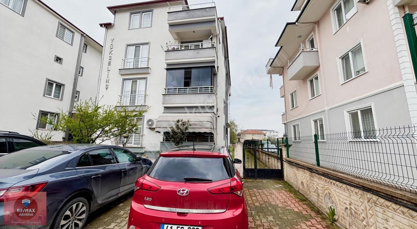 Gölcük Yazlıkta Acil Satılık Fırsat Dubleks 3+1