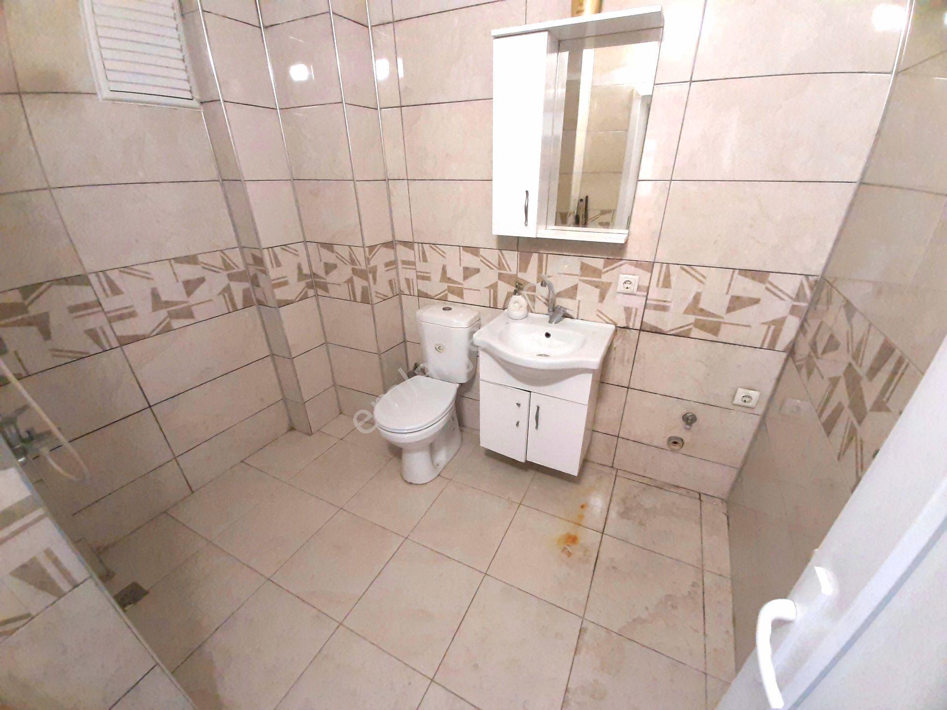Adapazarı Çarşı Merkezinde Satılık 3+1 Ara Kat Daire - Görsel 22