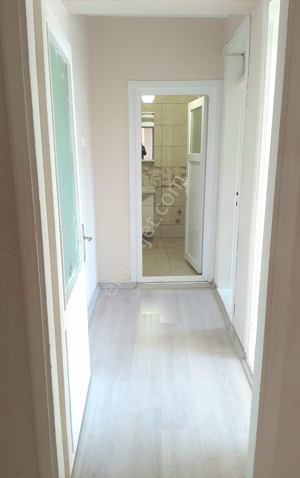 Adapazarı Çarşı Merkezinde Satılık 3+1 Ara Kat Daire - Görsel 15