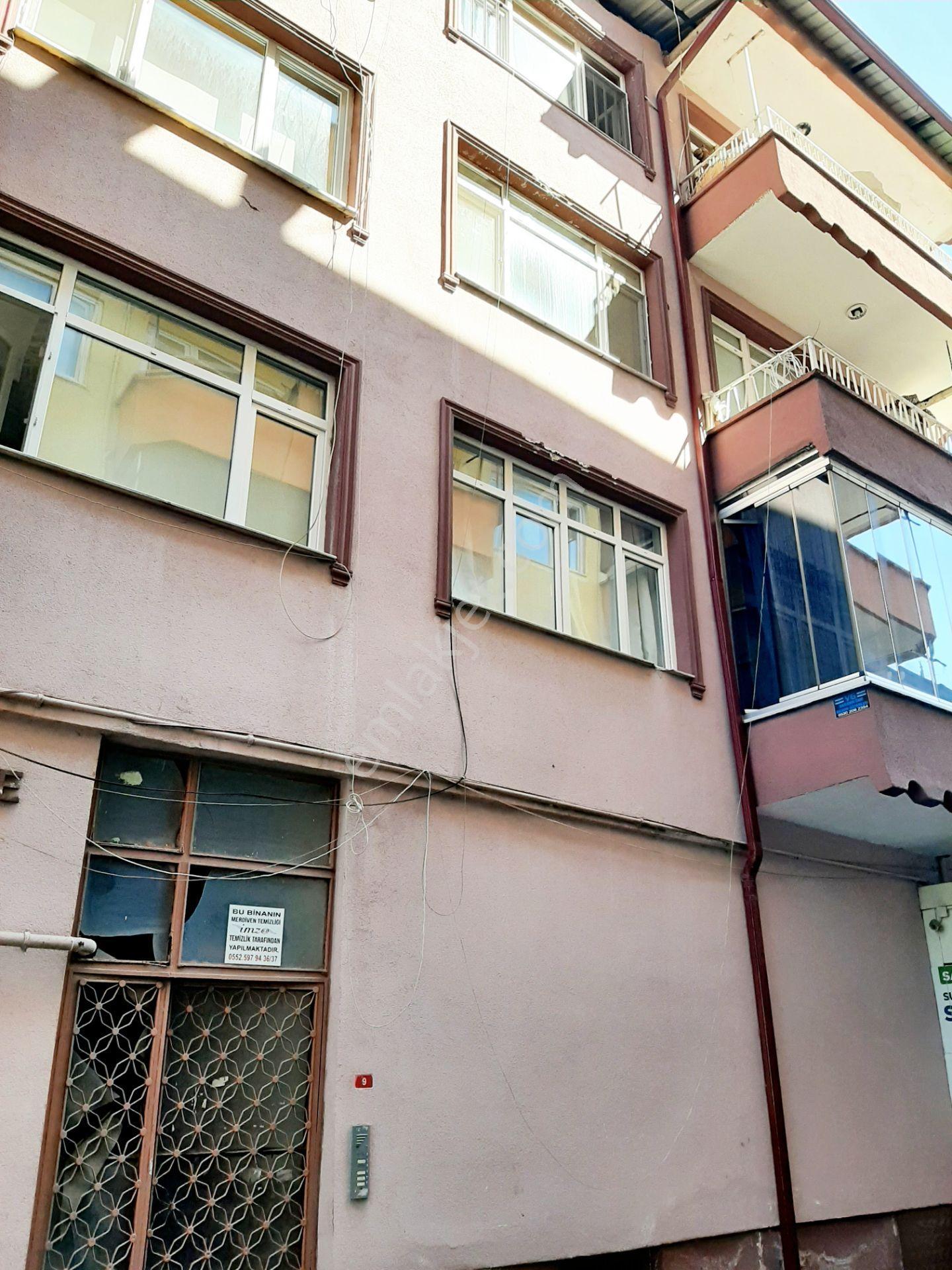 Adapazarı Çarşı Merkezinde Satılık 3+1 Ara Kat Daire - Görsel 24