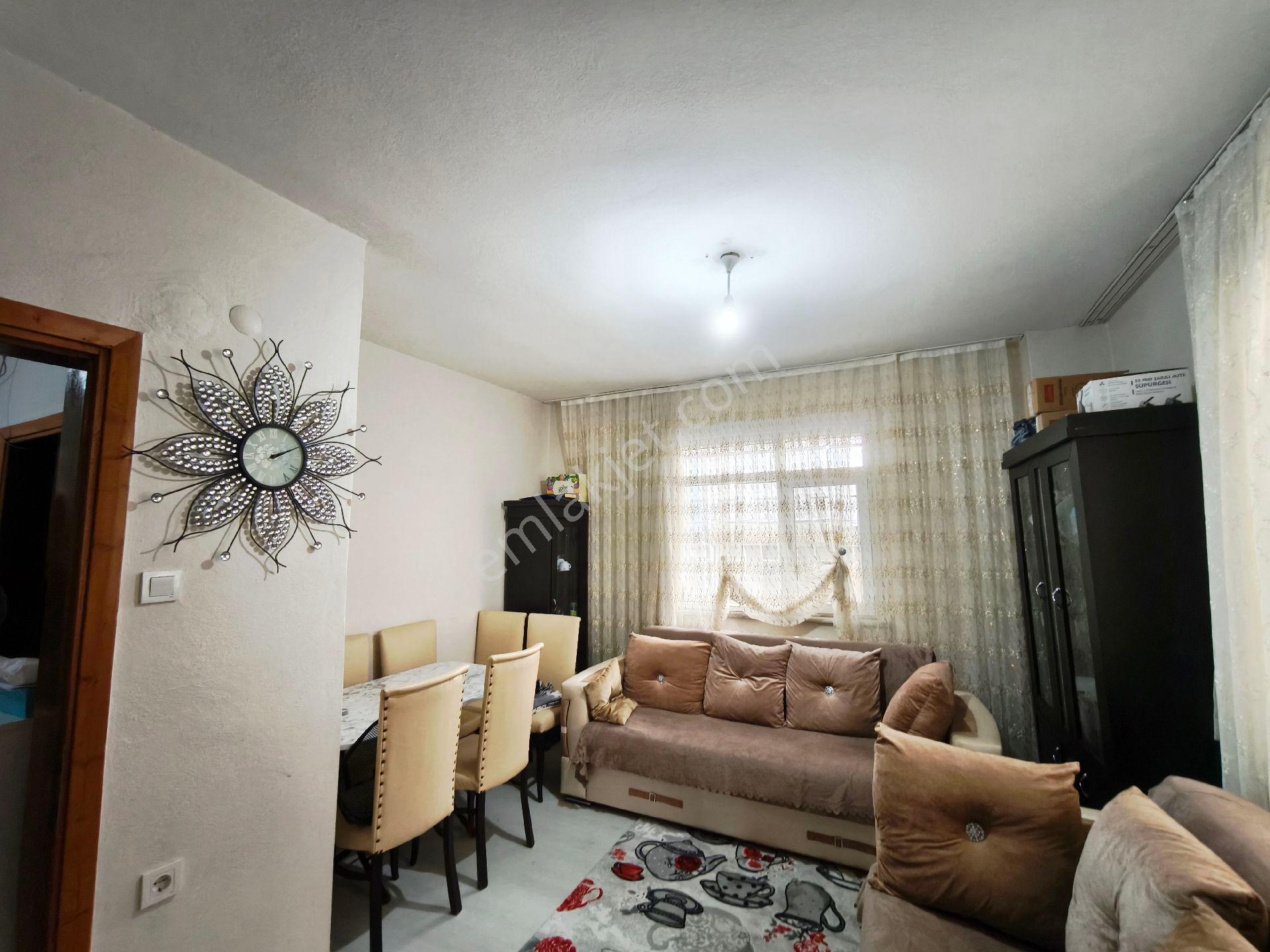 Remax'tan Güneşli Meydanda Yüksek Giriş 2+1 Daire - Görsel 9