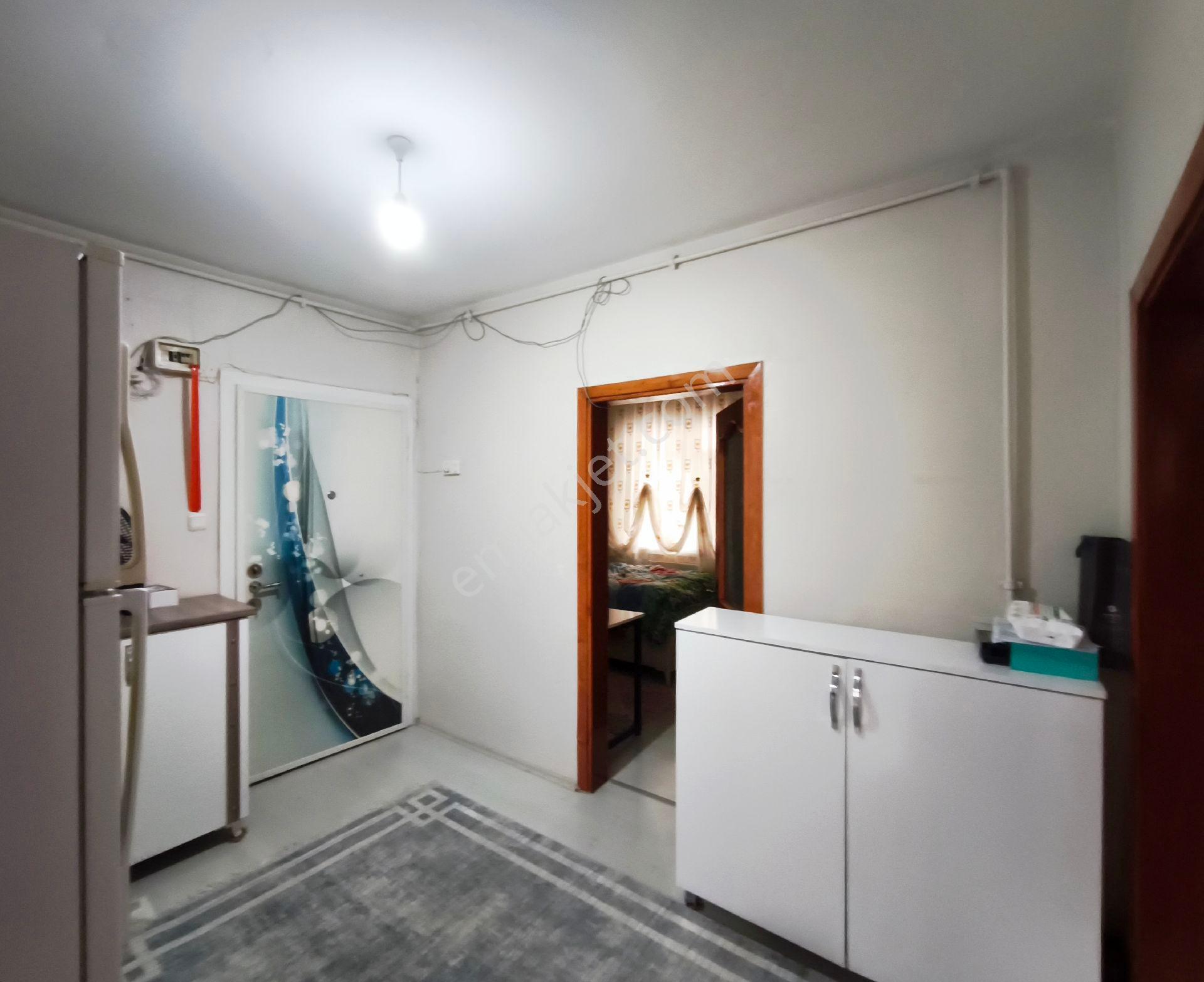 Remax'tan Güneşli Meydanda Yüksek Giriş 2+1 Daire - Görsel 19