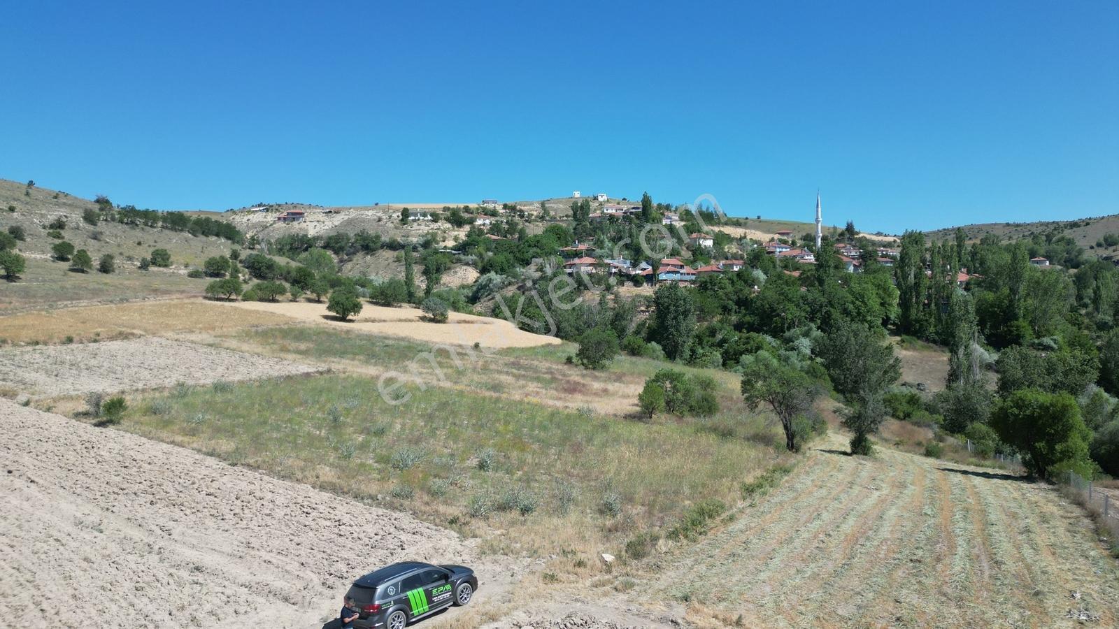 Çankırı Korgun İkiçam Köyünde Köyün Hemen Yanında 741 M2 Tarla - Görsel 5