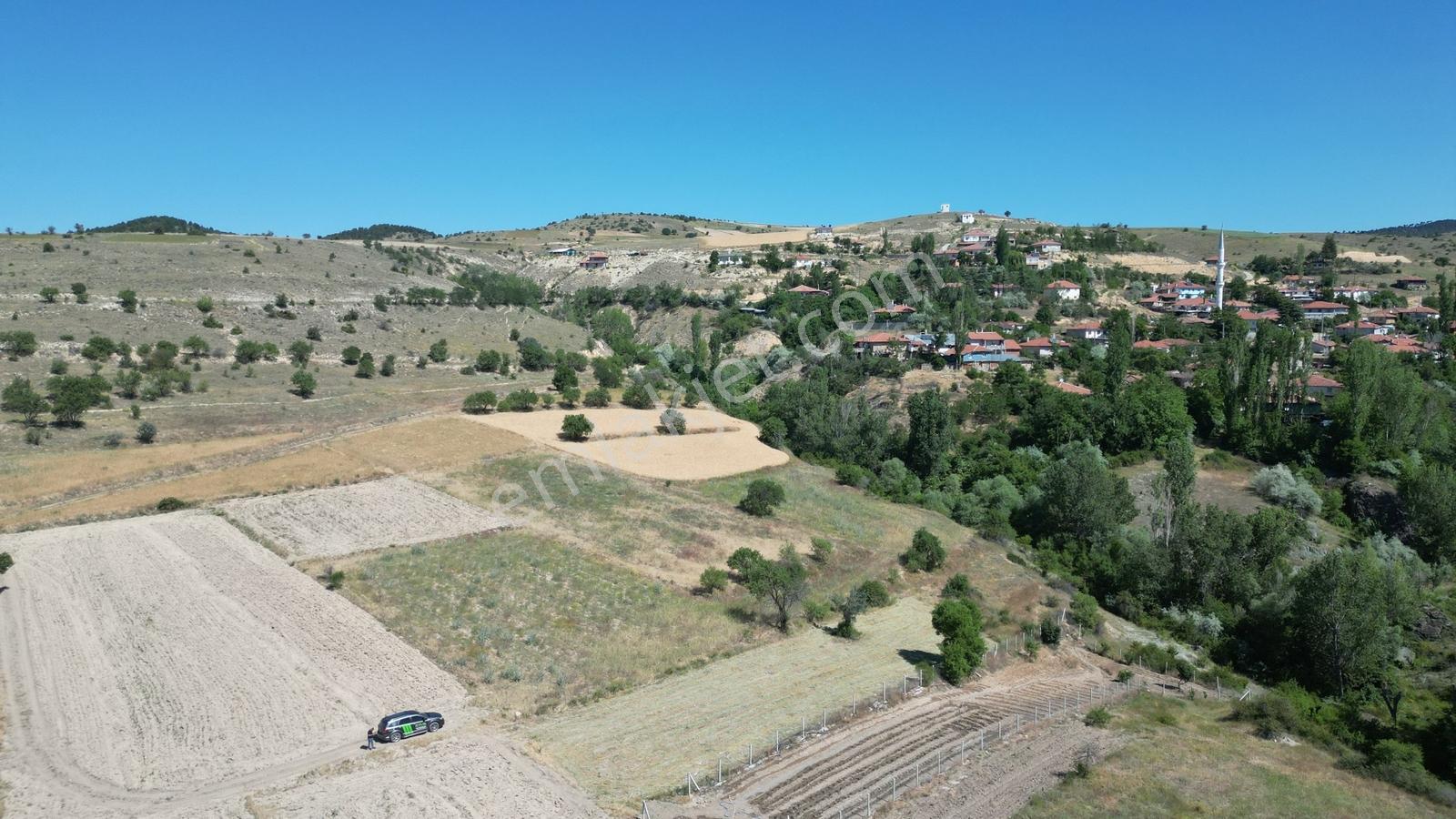 Çankırı Korgun İkiçam Köyünde Köyün Hemen Yanında 741 M2 Tarla - Görsel 7