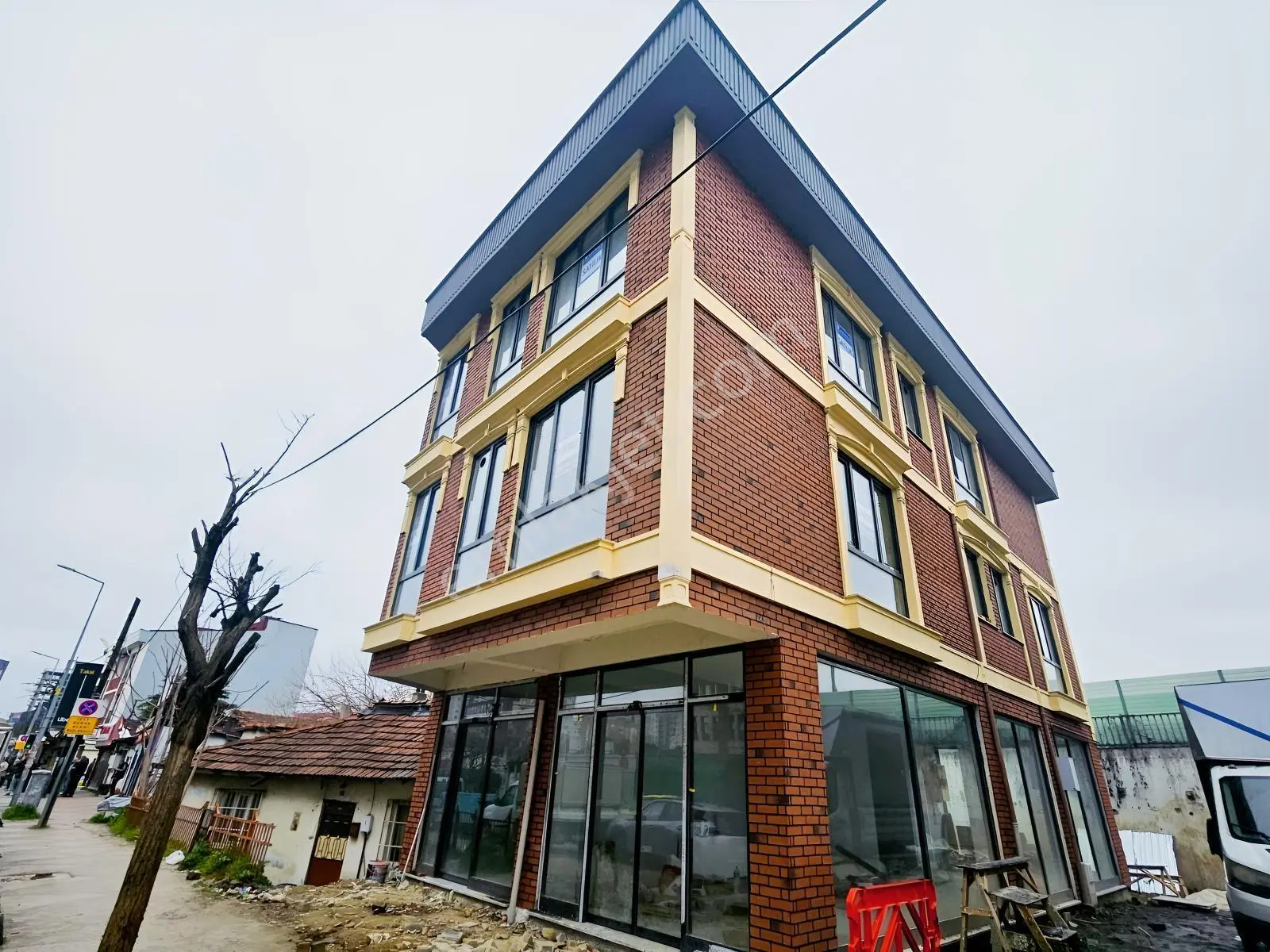 Kağıthane Gürsel Mh Consept Bina Satılık 3+1 Dubleks Daire Ofis