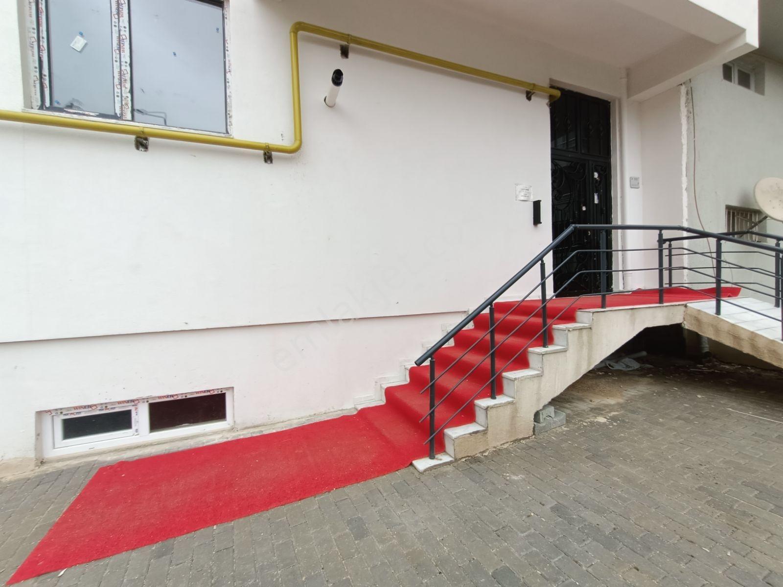 Malatya Caddesinde Satılık 3+1 Arakat Lüx Ofis - Görsel 26