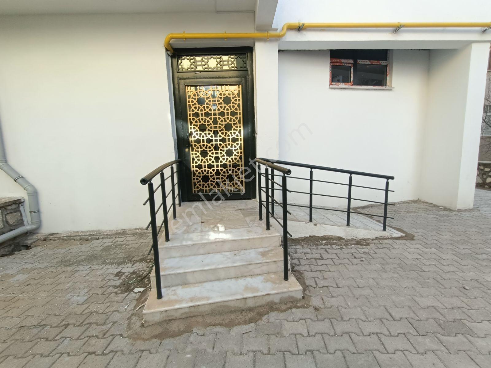Sürsürü Yeşil Cami Karşısında Satılık 1+1 Arakat Daire... - Görsel 31