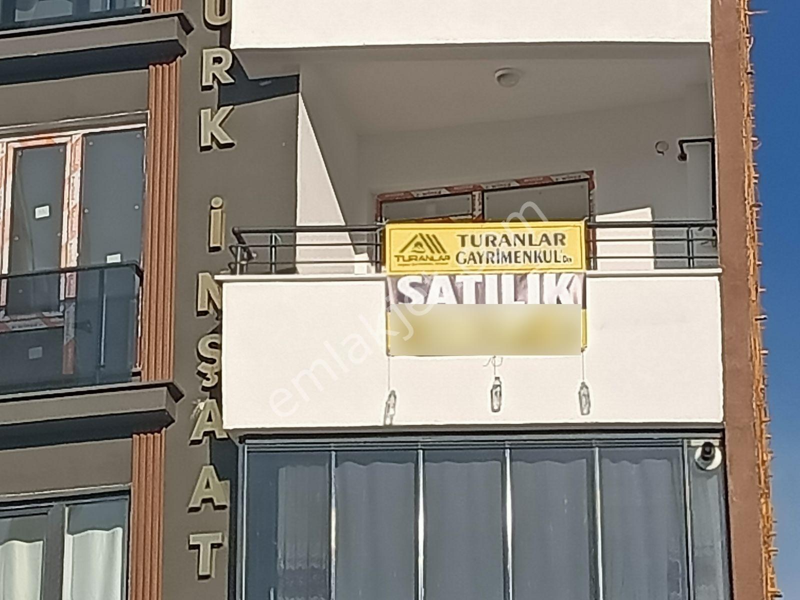 Sürsürü Yeşil Cami Karşısında Satılık 1+1 Arakat Daire... - Görsel 9