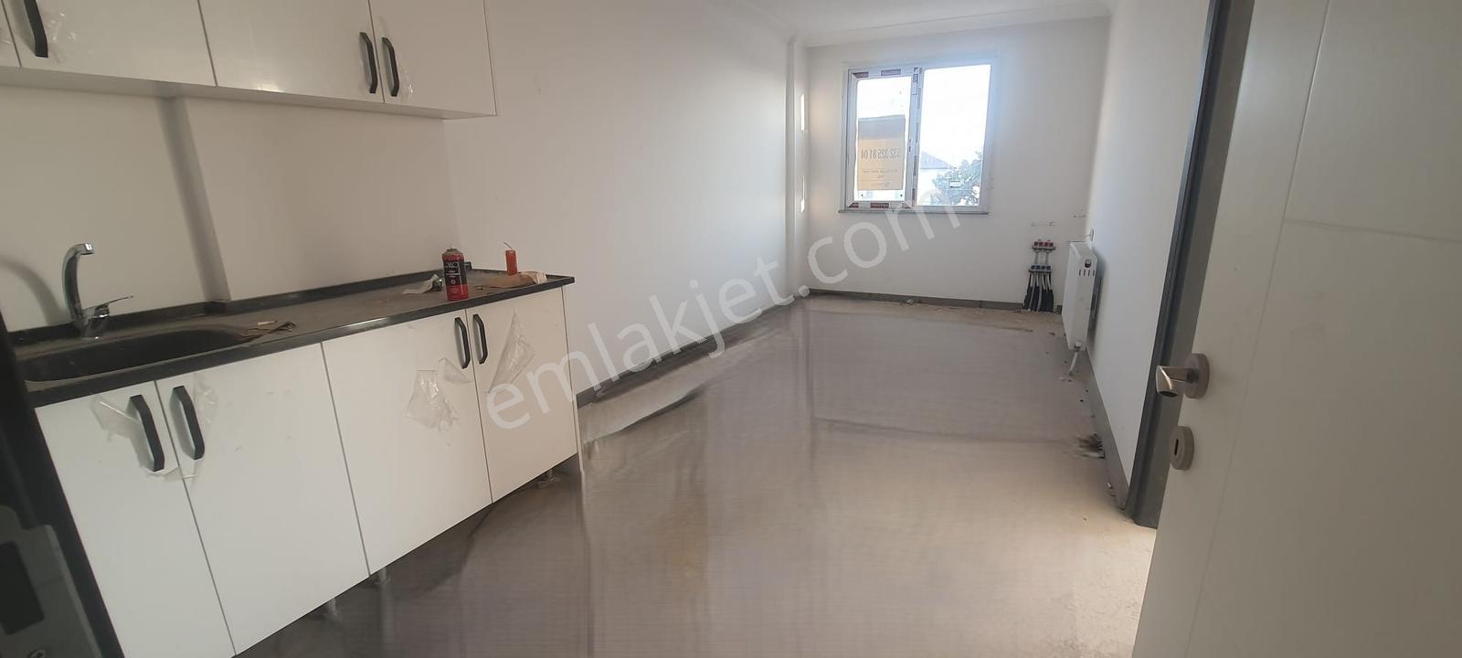 Yeniçiftlik'de Kiralık Ofis Ve Depo 2+1 - Görsel 15