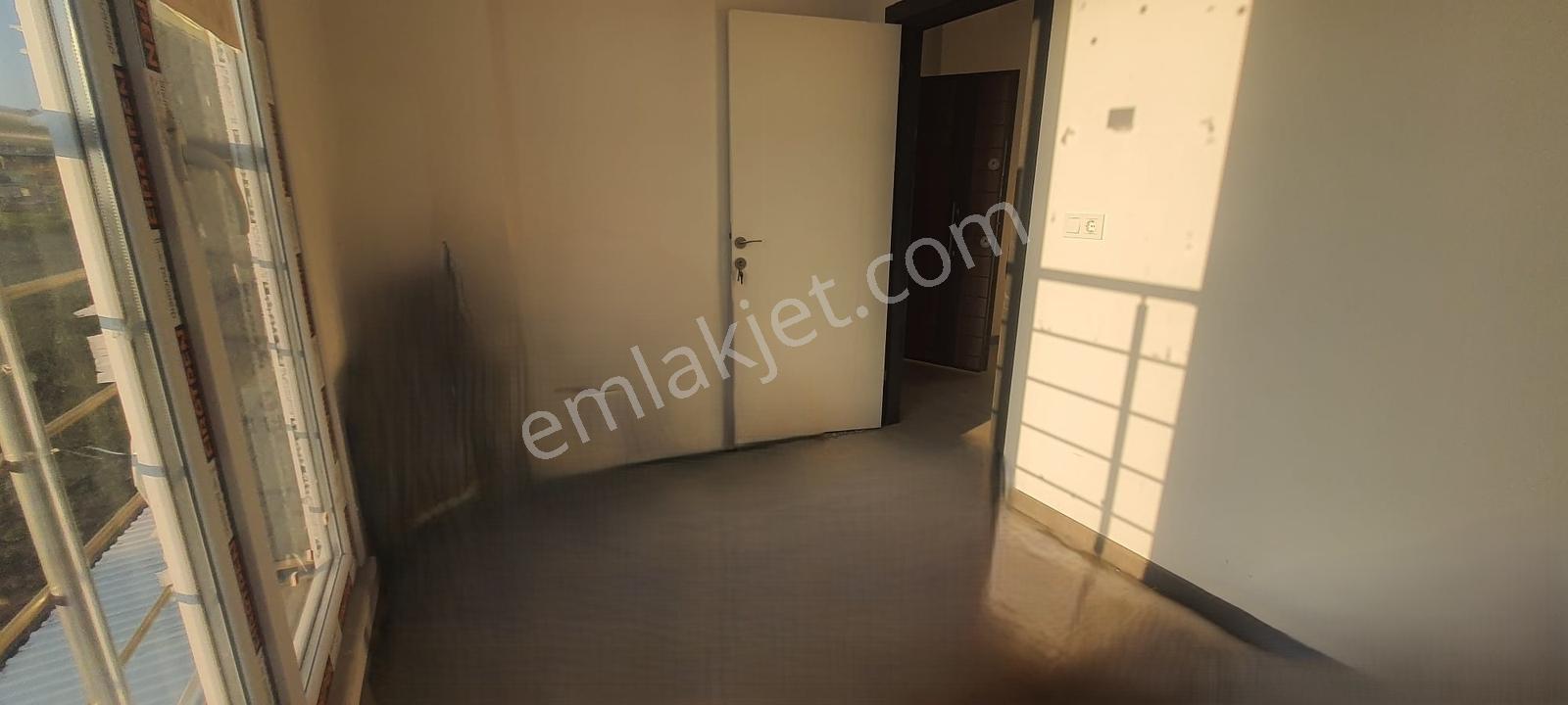 Yeniçiftlik'de Kiralık Ofis Ve Depo 2+1 - Görsel 6