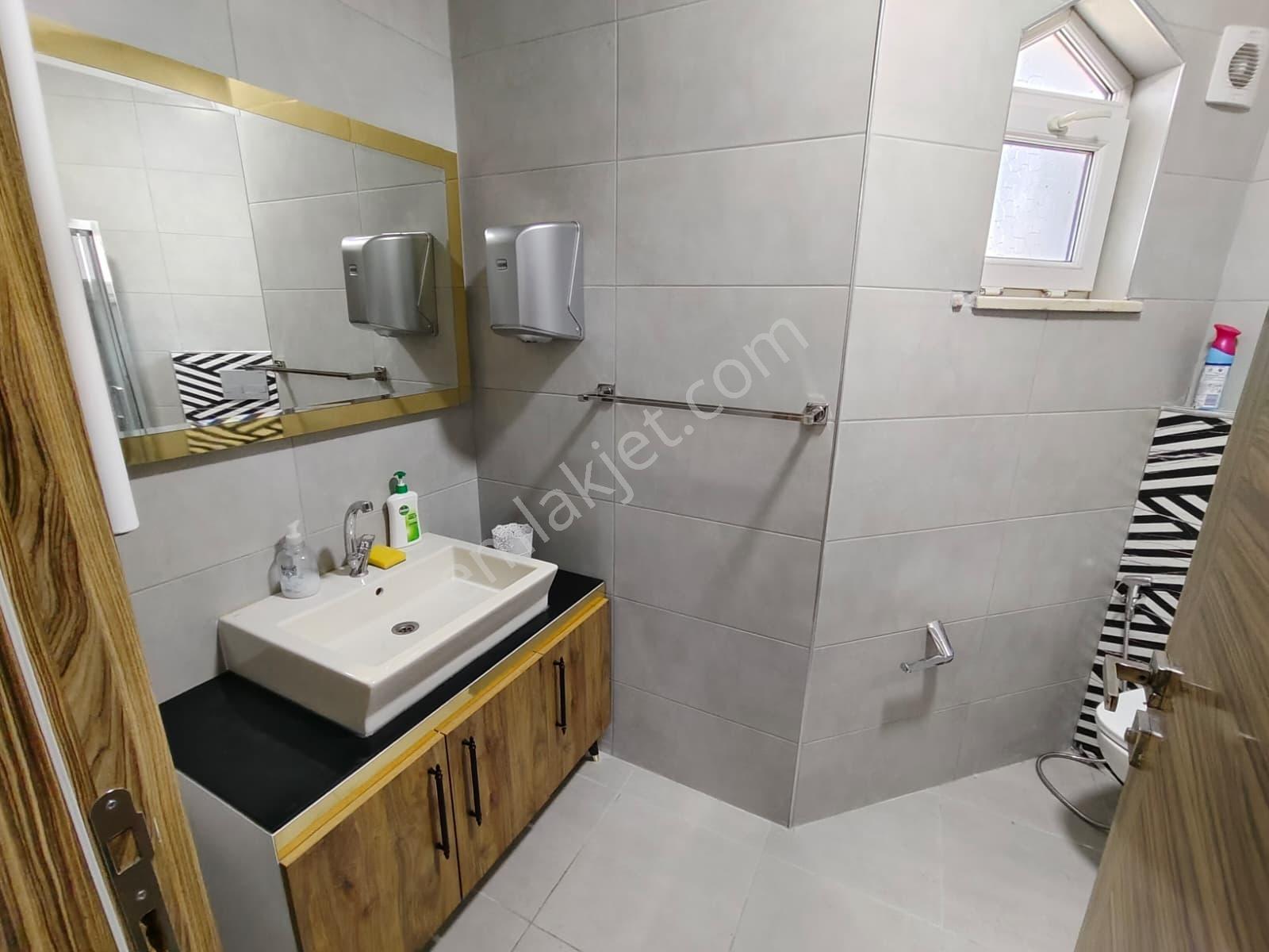 Bursa Nilüfer Gümüştepe'de Full Eşyalı Satılık 6+1 Villa - Görsel 23