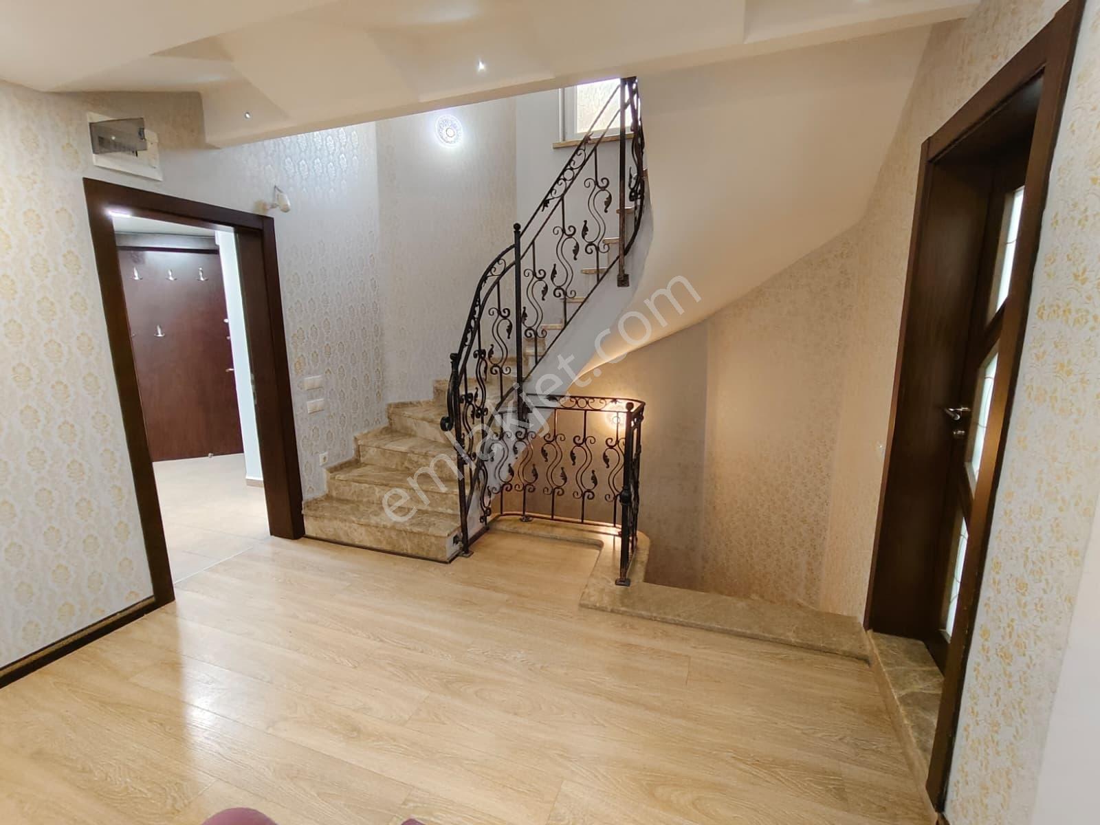 Bursa Nilüfer Gümüştepe'de Full Eşyalı Satılık 6+1 Villa - Görsel 21