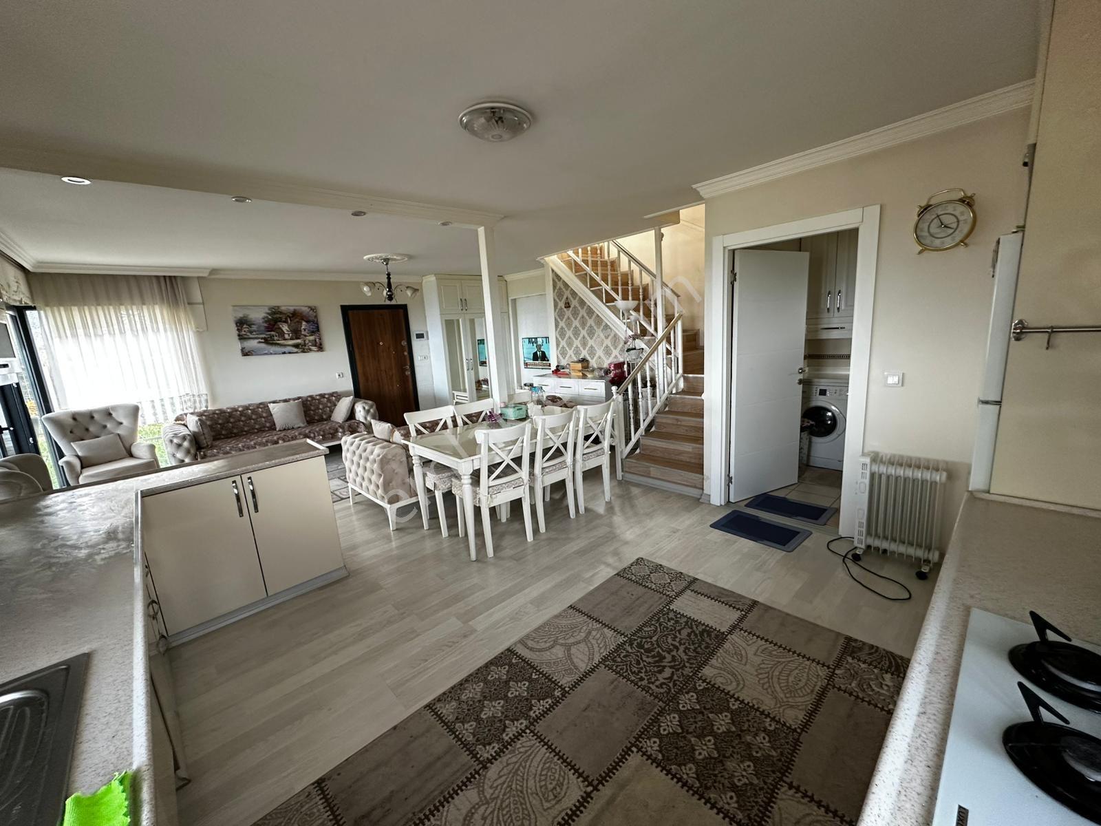Remax Advantage'dan Çepnı'de Denız Manzaralı Müstakıl Yaşam - Görsel 12